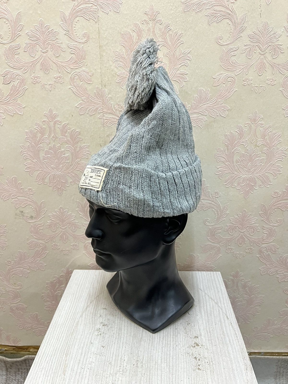 Cartoon Network Peanuts Snoopy Cartoon Beanie Hats Size ONE SIZE - 3 Thumbnail
