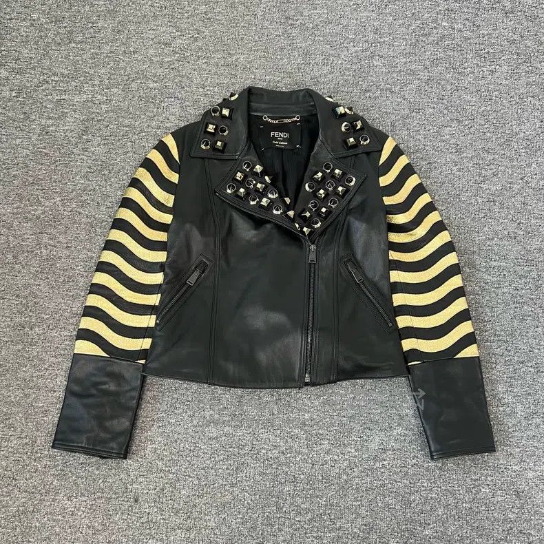 Fendi Fendi Heavy Studs Biker Leather Jacket Size XS / US 0-2 / IT 36-38 - 1 Thumbnail