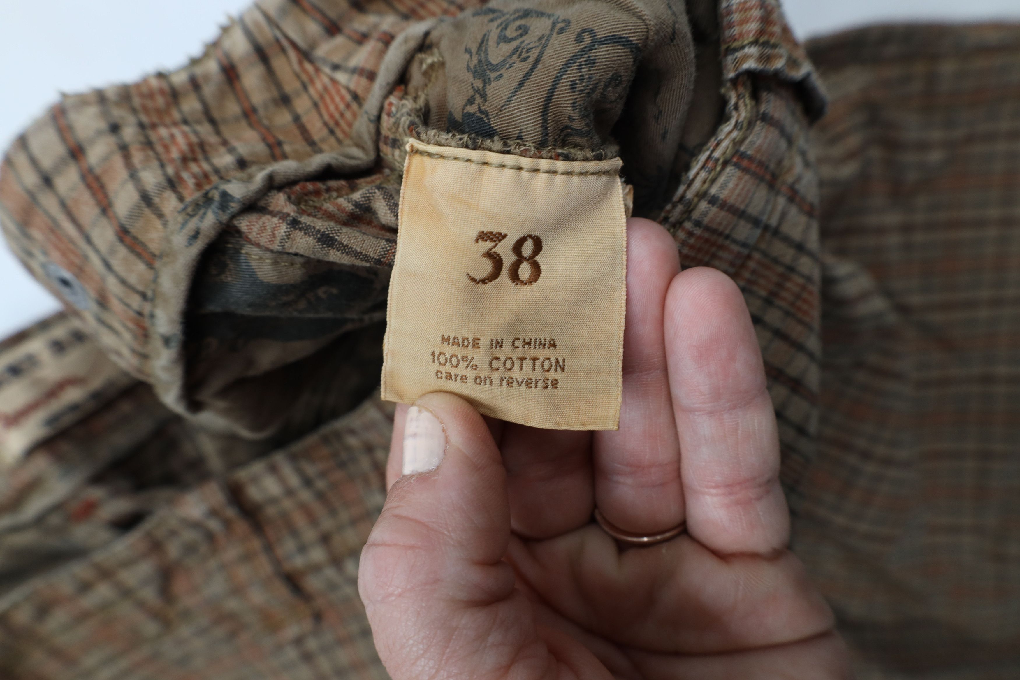 Tommy Bahama × Vintage Vintage Tommy Bahama Heavyweight Pigment Dye Shorts Cotton Size US 38 / EU 54 - 8 Thumbnail