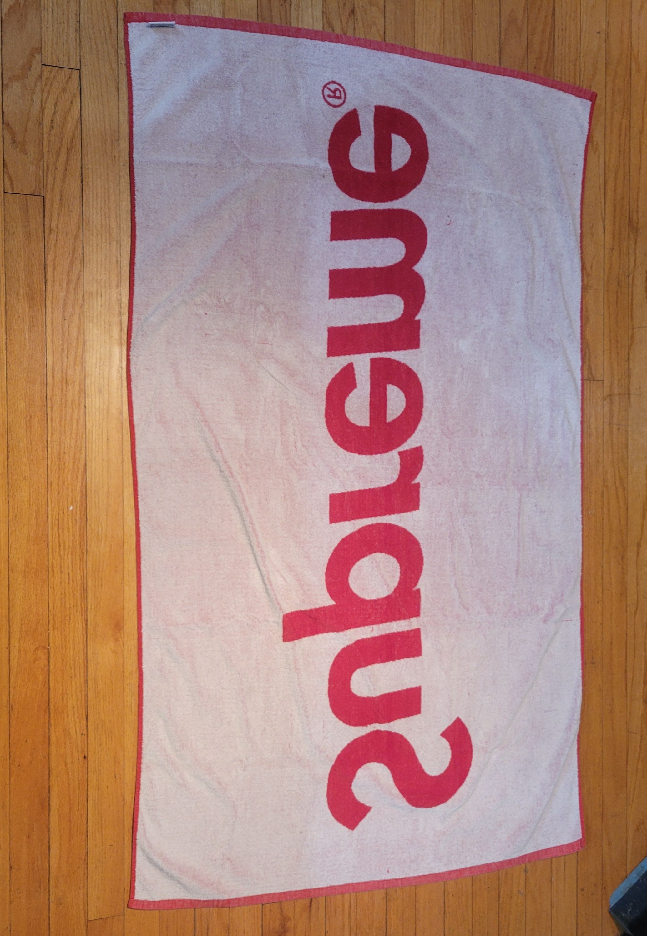 Supreme Supreme Red Beach Towel Box Logo Size ONE SIZE - 3 Thumbnail