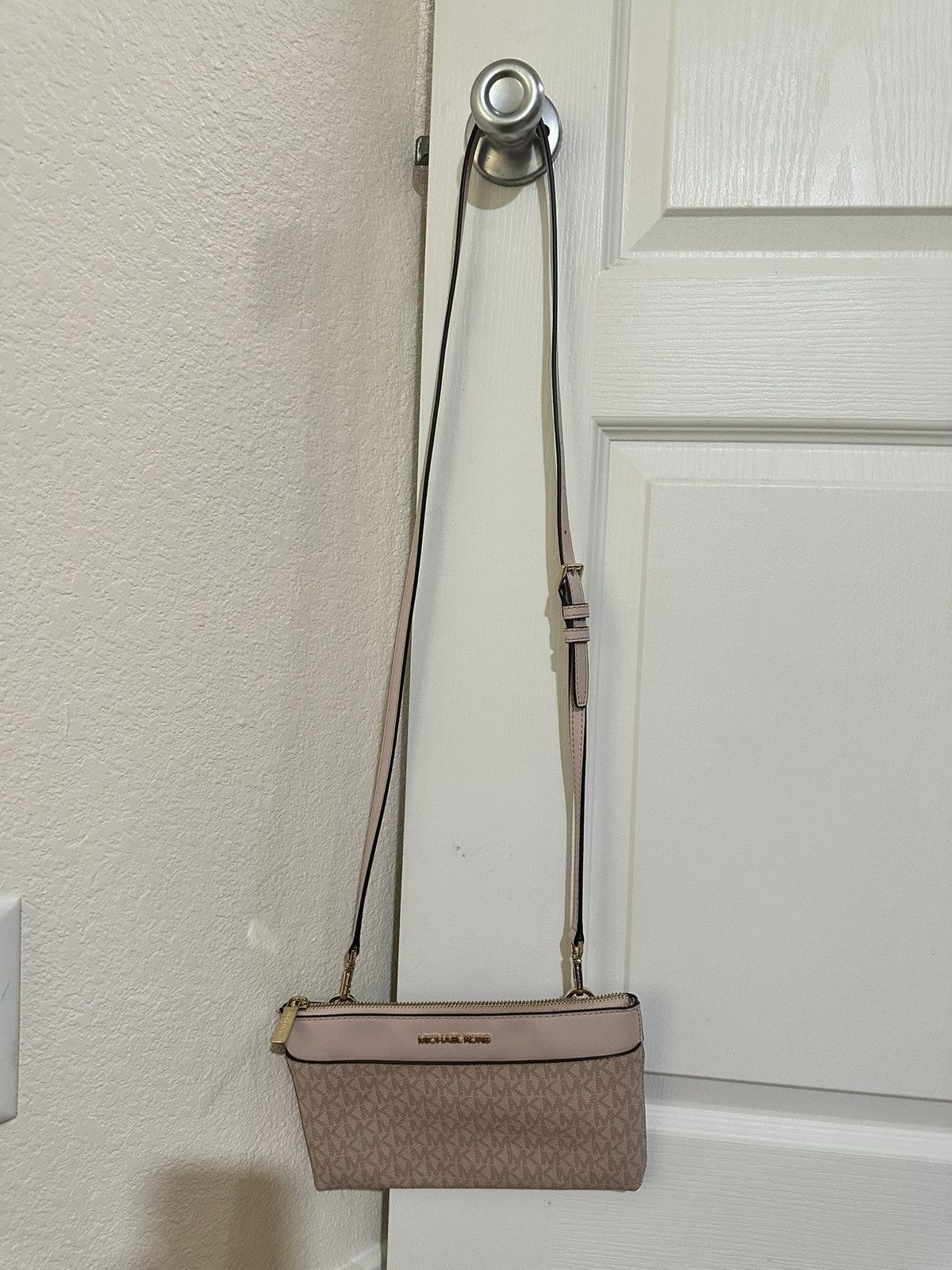 Michael Kors Michael Kors Charlotte Crossbody Bag Size ONE SIZE - 18 Thumbnail