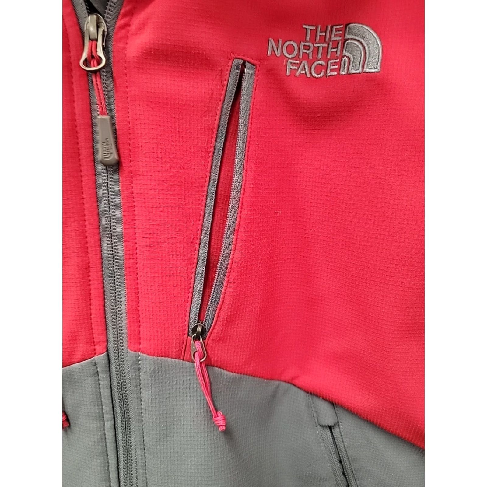 Vintage Northface Apex Elevation Ski Snowboard Jacket Hood Men’s M Red/Gray Size US M / EU 48-50 / 2 - 5 Thumbnail