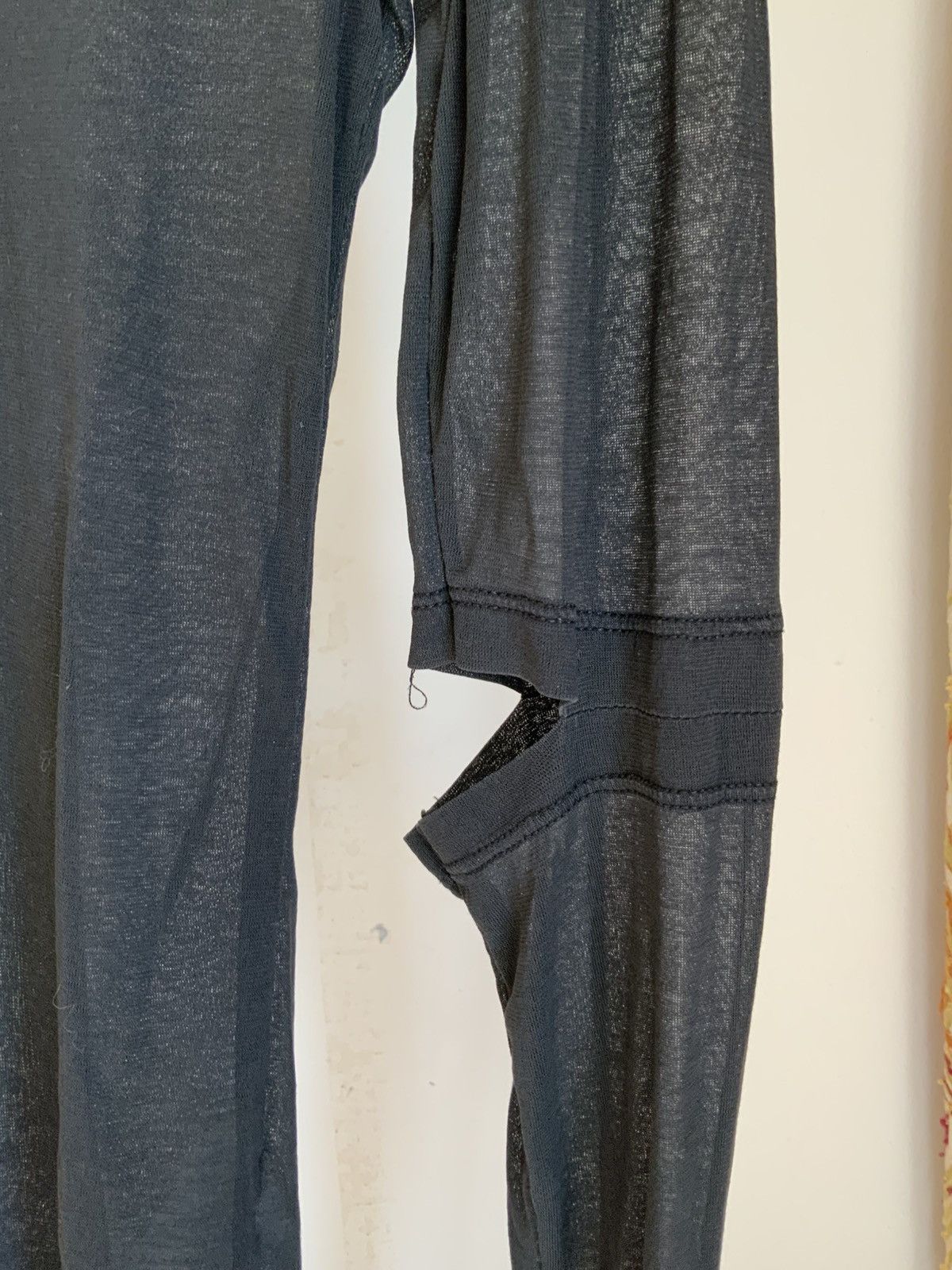 Helmut Lang Helmut Lang 90s thin Elbow-Slit slashed cut out shirt Size M / US 6-8 / IT 42-44 - 4 Thumbnail