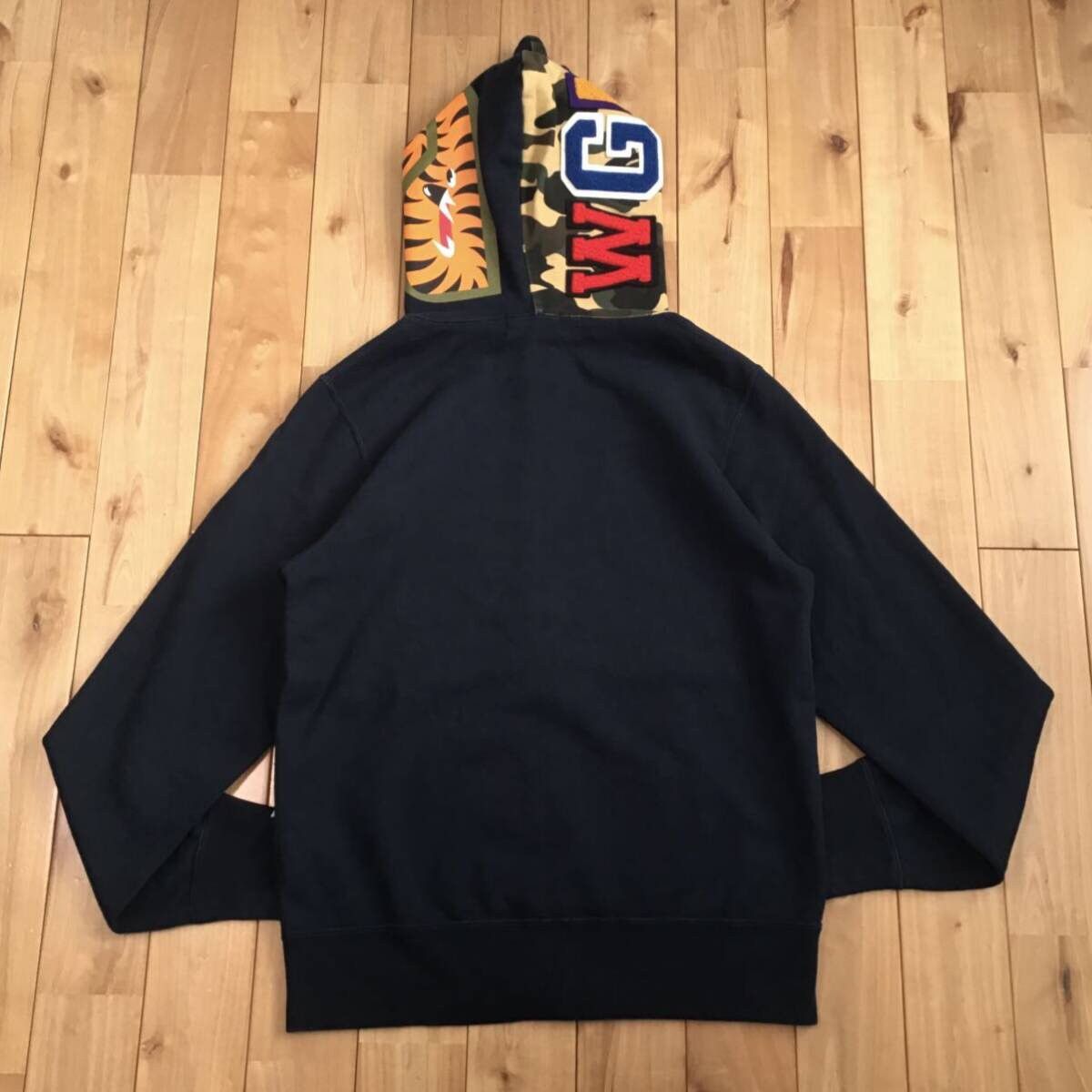 Bape BAPE logo shark full zip hoodie navy x 1st camo yellow APE Size US M / EU 48-50 / 2 - 3 Thumbnail