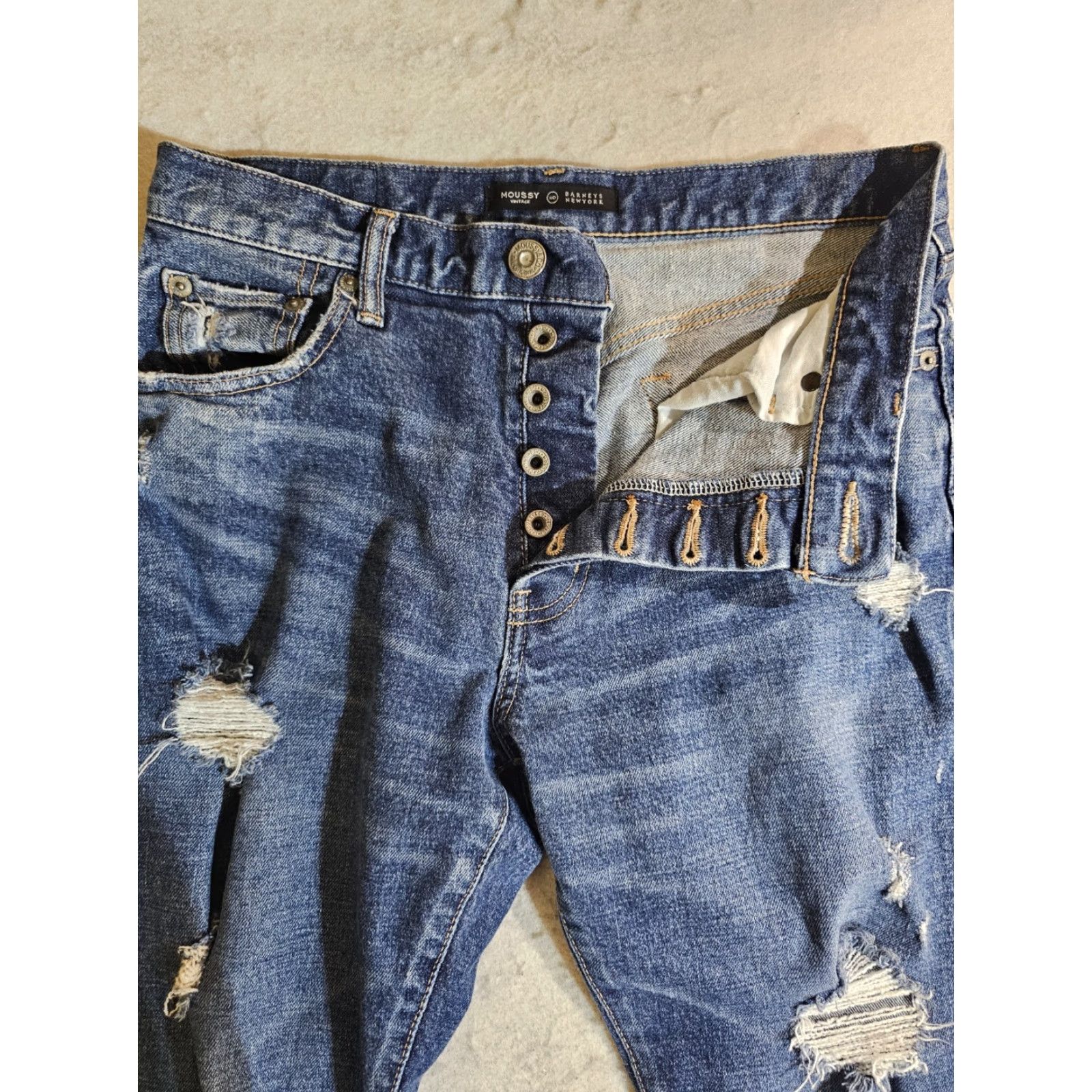 MOUSSY MOUSSY Jeans Distressed Straight Leg Button Fly Womens Sz 27 Japan Denim Blue 28 Inseam Regular Rise Low Vintage No Superman? Size 27" / US 4 / IT 40 - 4 Thumbnail