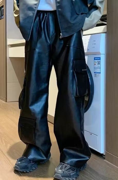 Japanese Brand × Vintage PU leather Cargo Pant Size US 30 / EU 46 - 2 Thumbnail