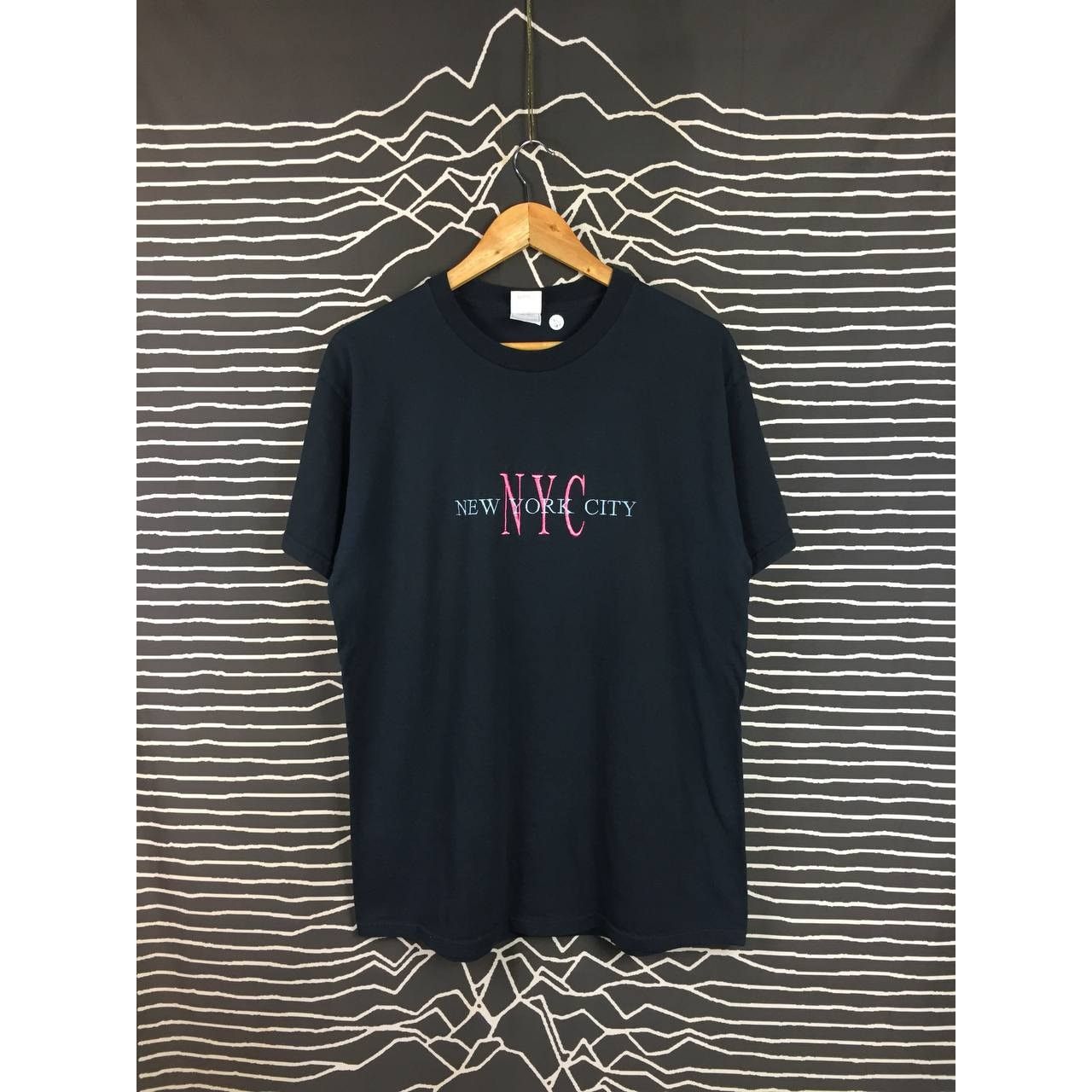 Fruit Of The Loom × Vintage Vtg Y2K NYC New York City Embroidered Logo Souvenir Tee Size US L / EU 52-54 / 3 - 2 Thumbnail