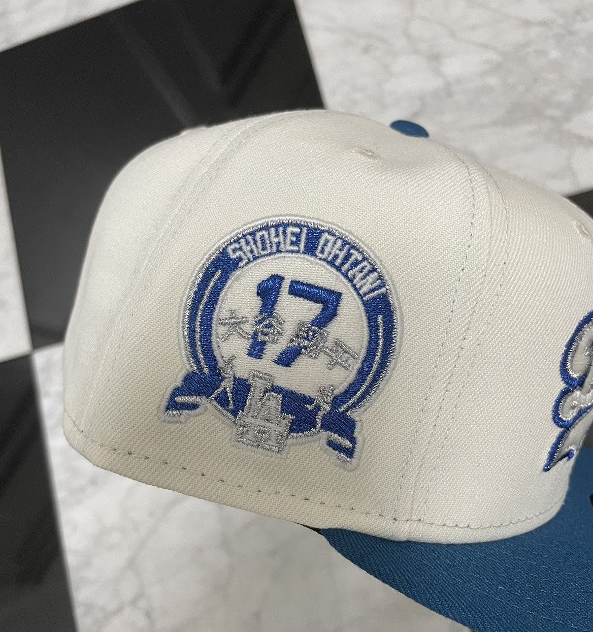 New Era 🔥 Exclusive Ohtani Dodgers fitted size 7 5/8 Size ONE SIZE - 2 Thumbnail