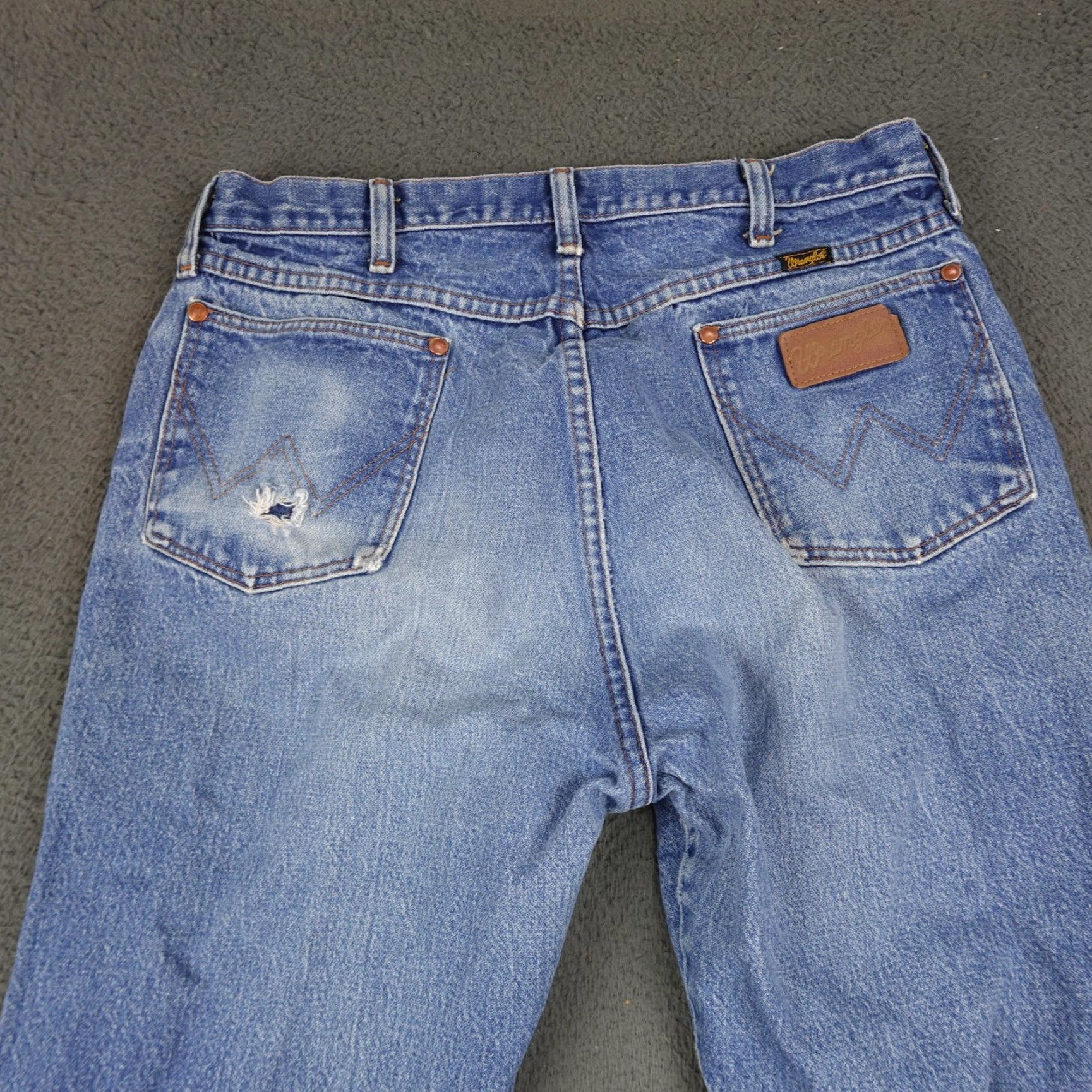 Wrangler VINTAGE Wrangler Jeans Mens 36x35 Denim Blue Western Cowboy Whiskered Size US 32 / EU 48 - 6 Thumbnail