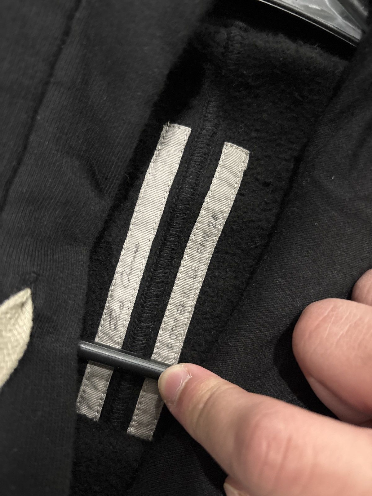 Rick Owens USED Rick Owens Porterville Hoodie Black Pearl Size Small Size US S / EU 44-46 / 1 - 4 Thumbnail