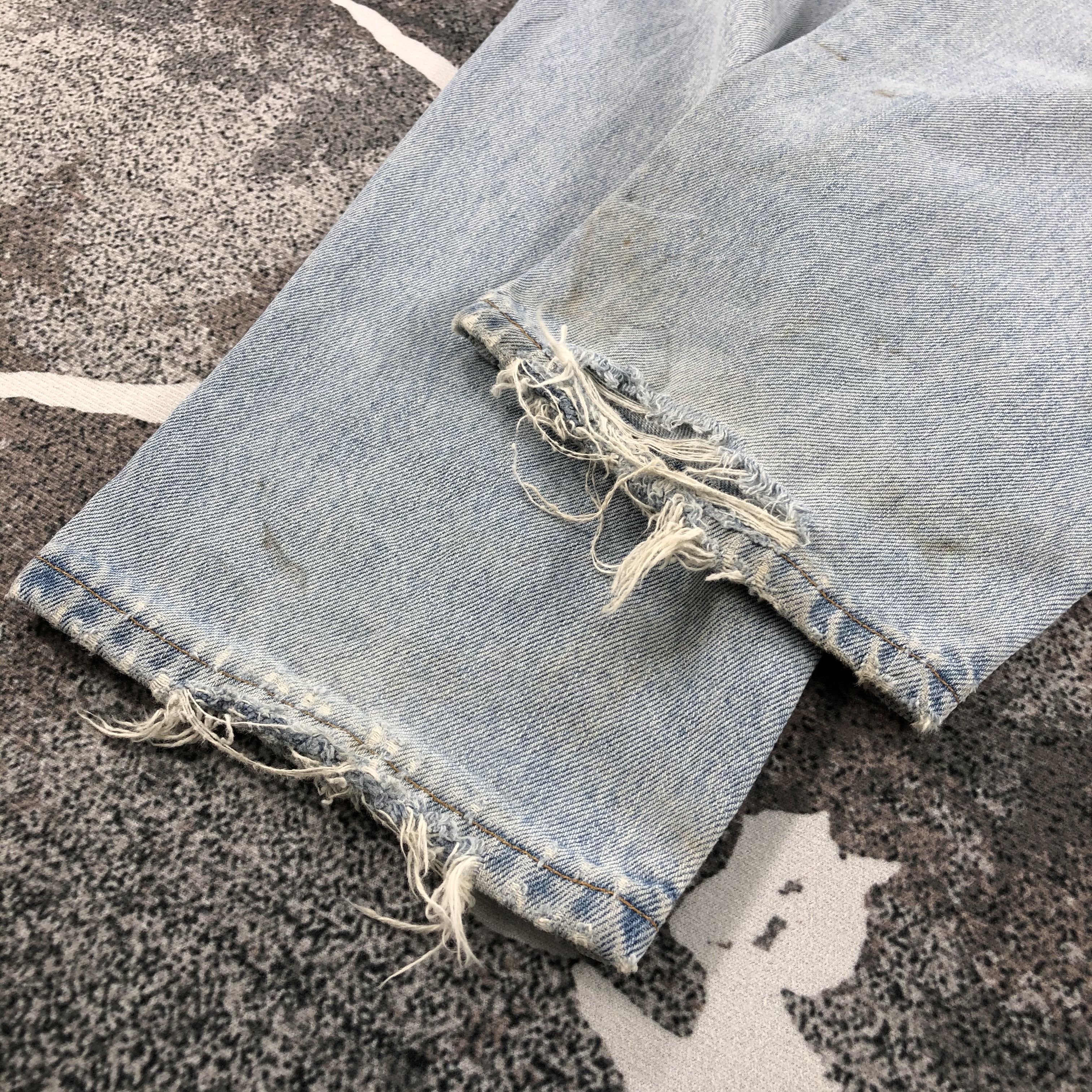 Levi's Vintage Levis 560 Jeans Medium Wash Denim KJ577 Size US 34 / EU 50 - 6 Thumbnail
