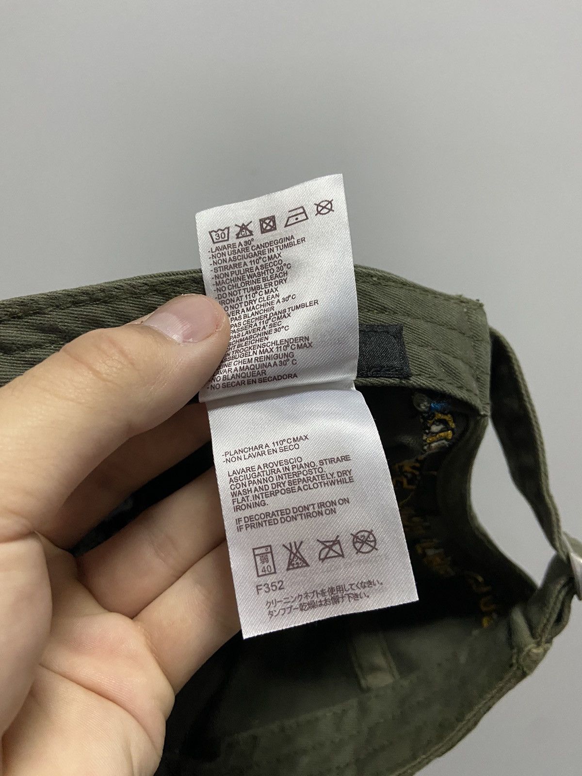 Dsquared2 × Vintage Dsquared2 Cap Vintage big Logo Y2K Style Skate Size ONE SIZE - 7 Thumbnail