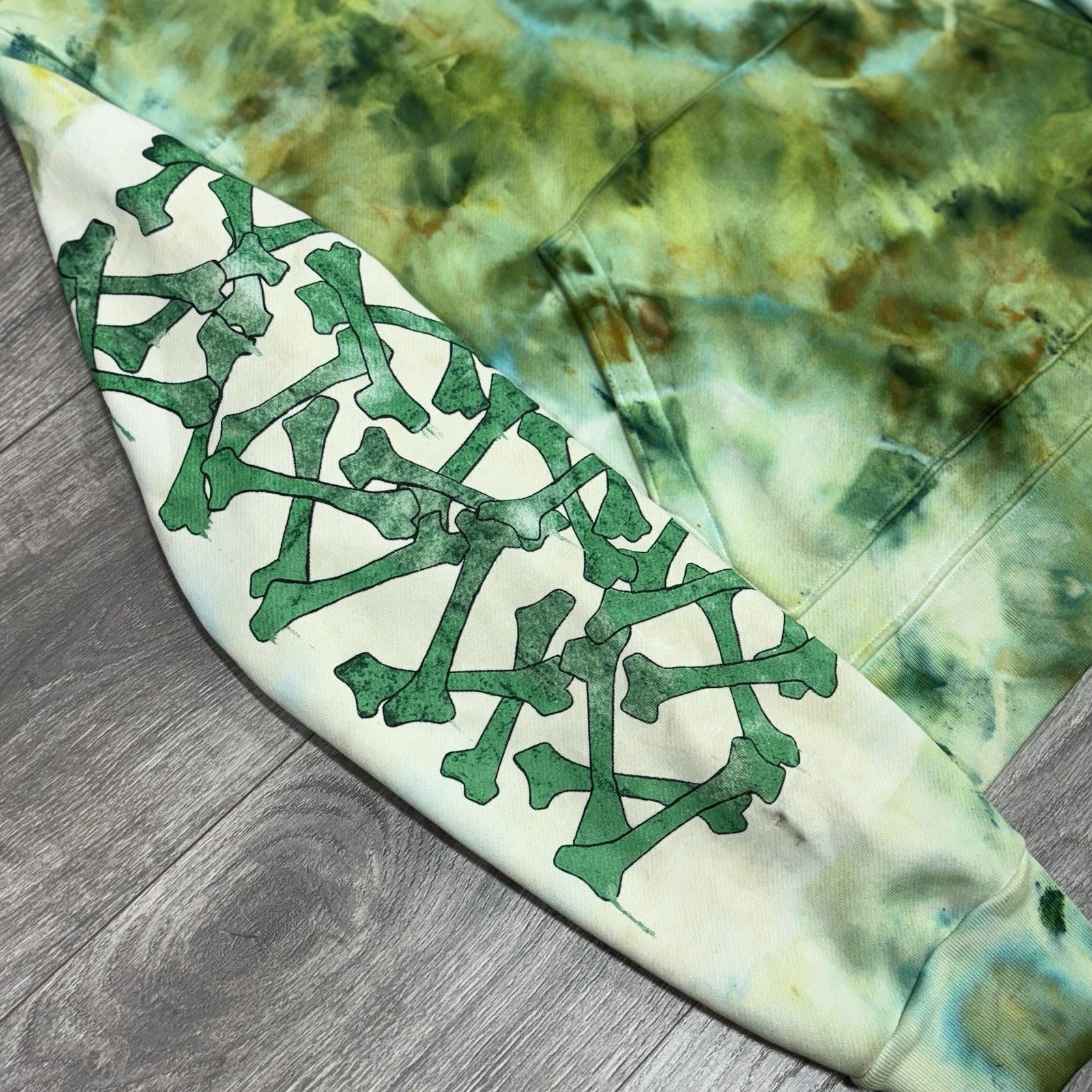 Amiri Amiri Tie Dye Bones Hoodie ' Green ' | GREAT CONDITION! Size US M / EU 48-50 / 2 - 3 Thumbnail