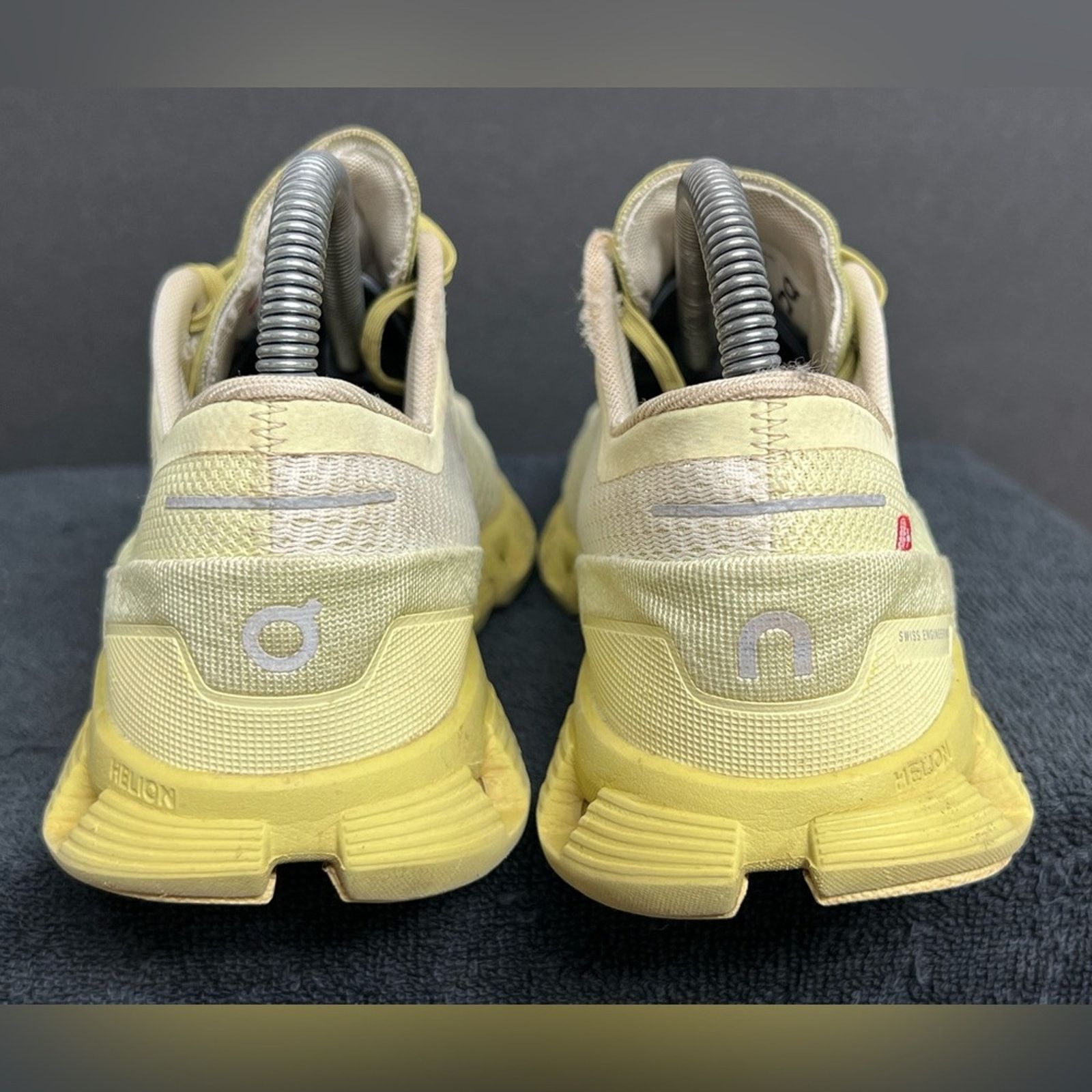 On On Cloud X Glade Citron 40.99698 CloudTec Women's Shoes 9.5 Size US 9.5 / IT 39.5 - 7 Thumbnail