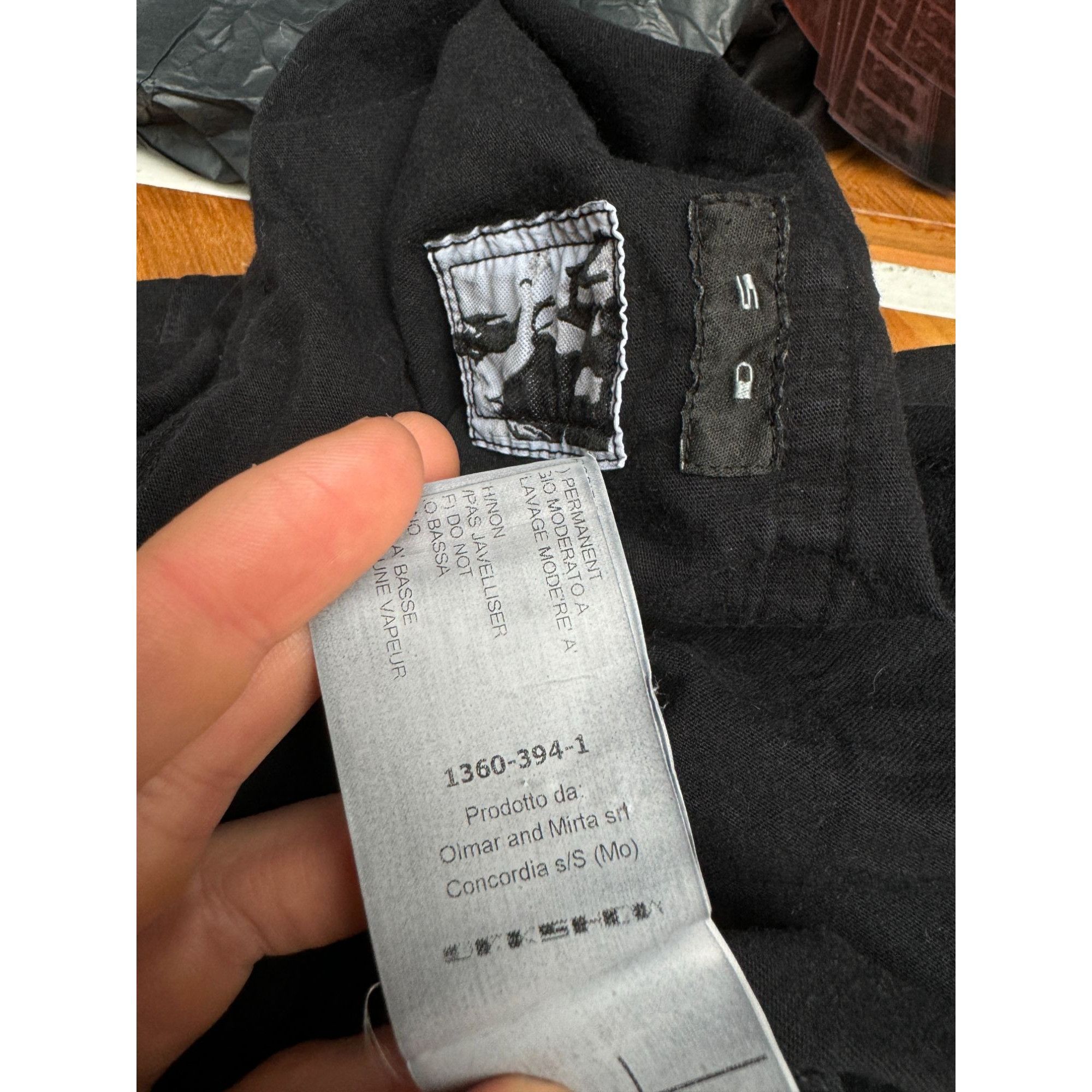 Black Short Sleeves T-shirt