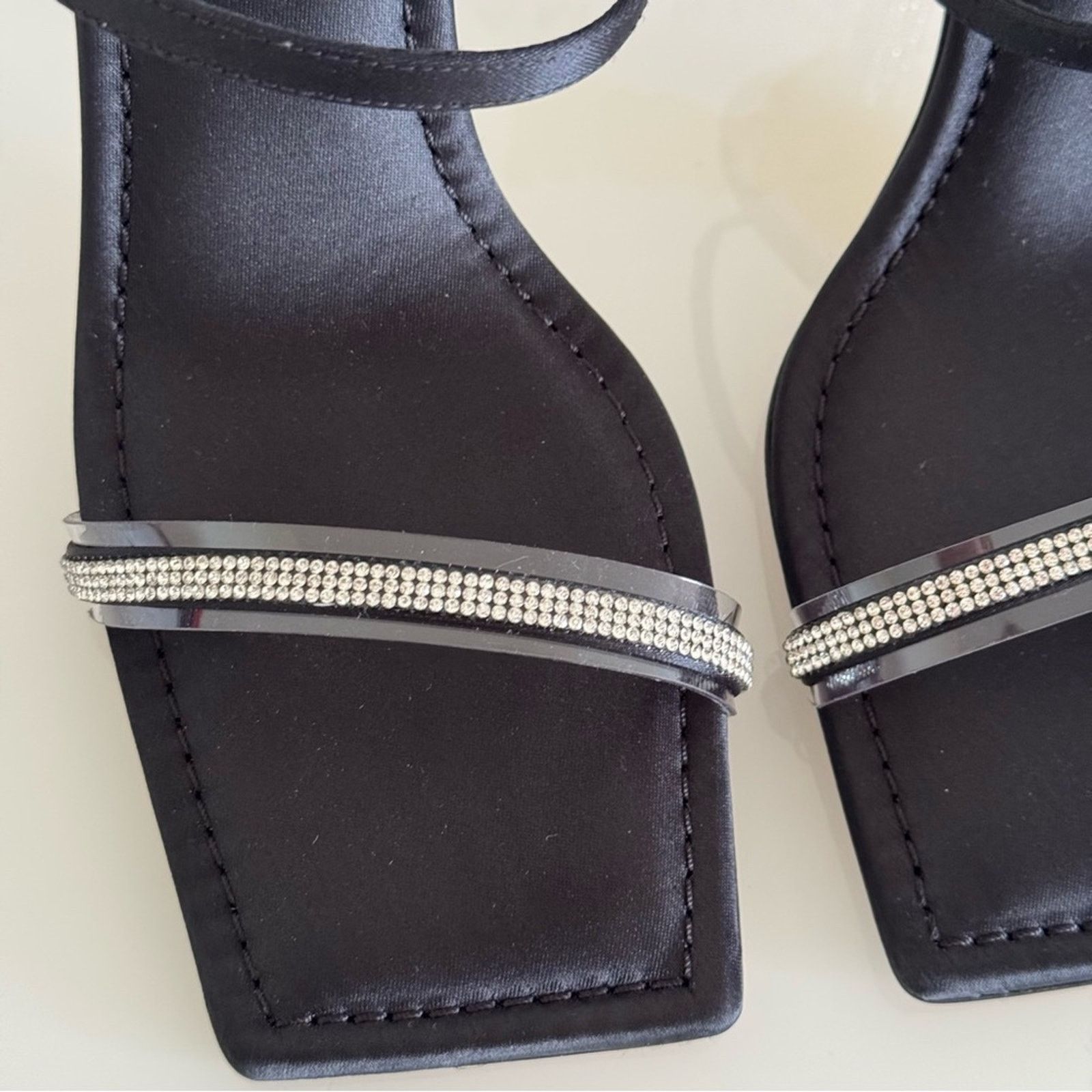 Good American NEW! Good American Heels, Size 9,5 Satin Black with Crystals Size US 9.5 / IT 39.5 - 5 Thumbnail