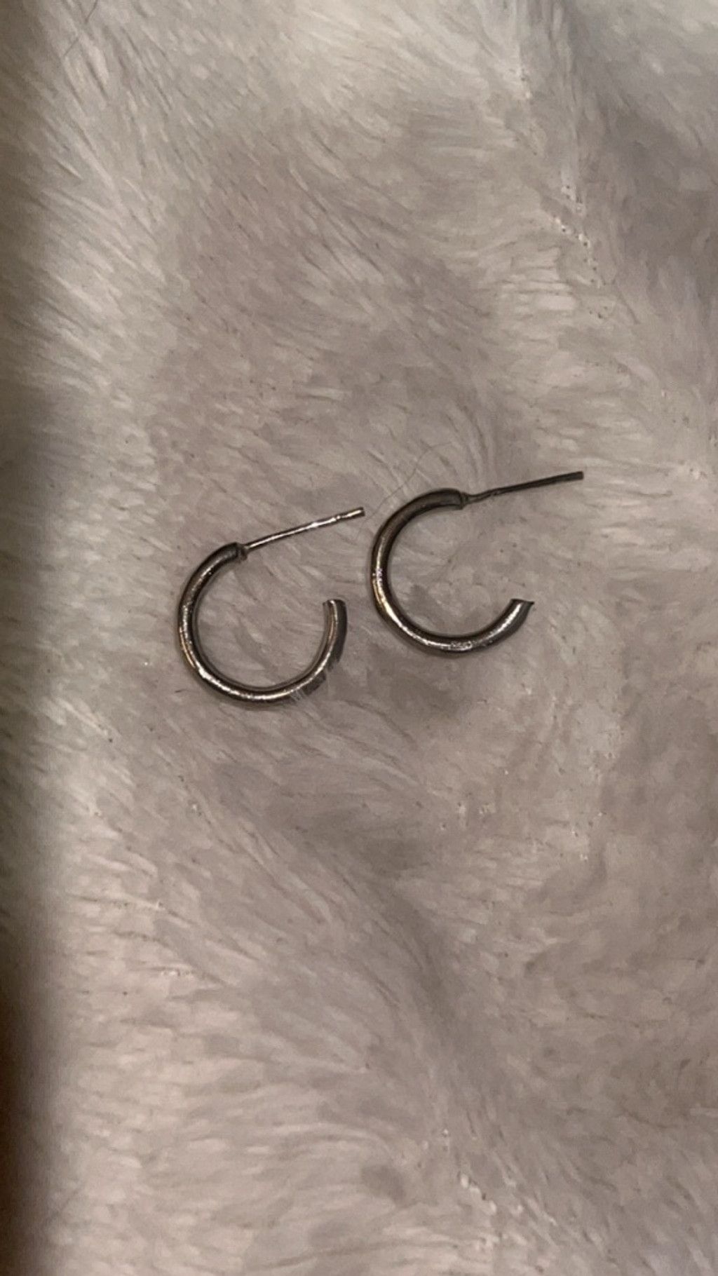 The Unbranded Brand Women's Unbranded Silver Tone Hoop Earrings One Size Size ONE SIZE - 1 Thumbnail