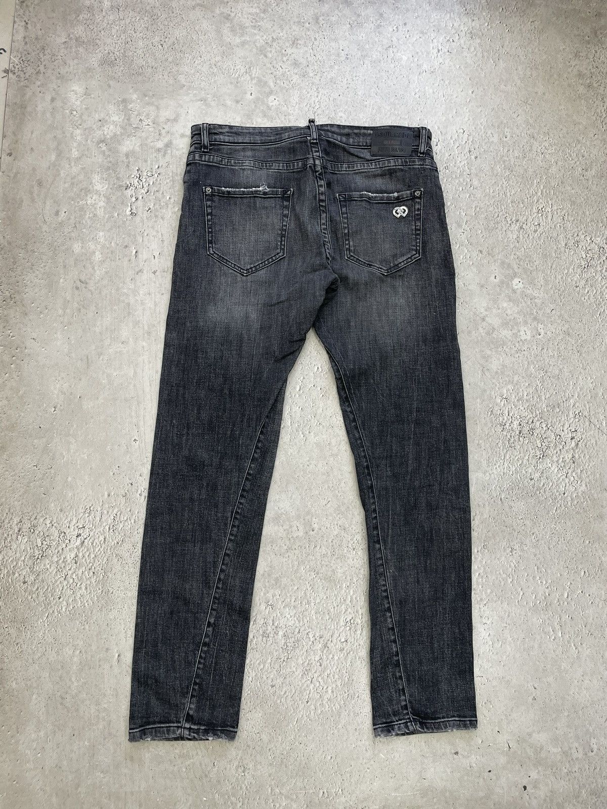 Dsquared2 Vintage slim Dsquared 2 slim black distressed jeans pants Size US 36 / EU 52 - 8 Thumbnail