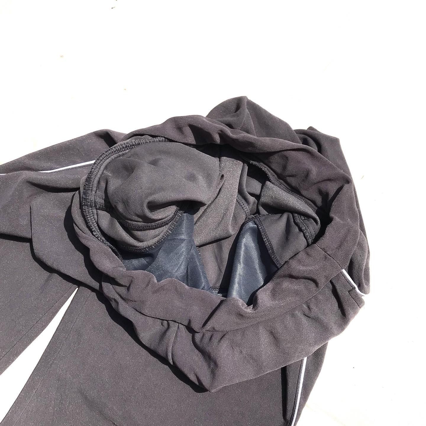 Ellesse ellesse Trackpants Smooth velvet Material in grey colour way Size US 33 - 4 Thumbnail
