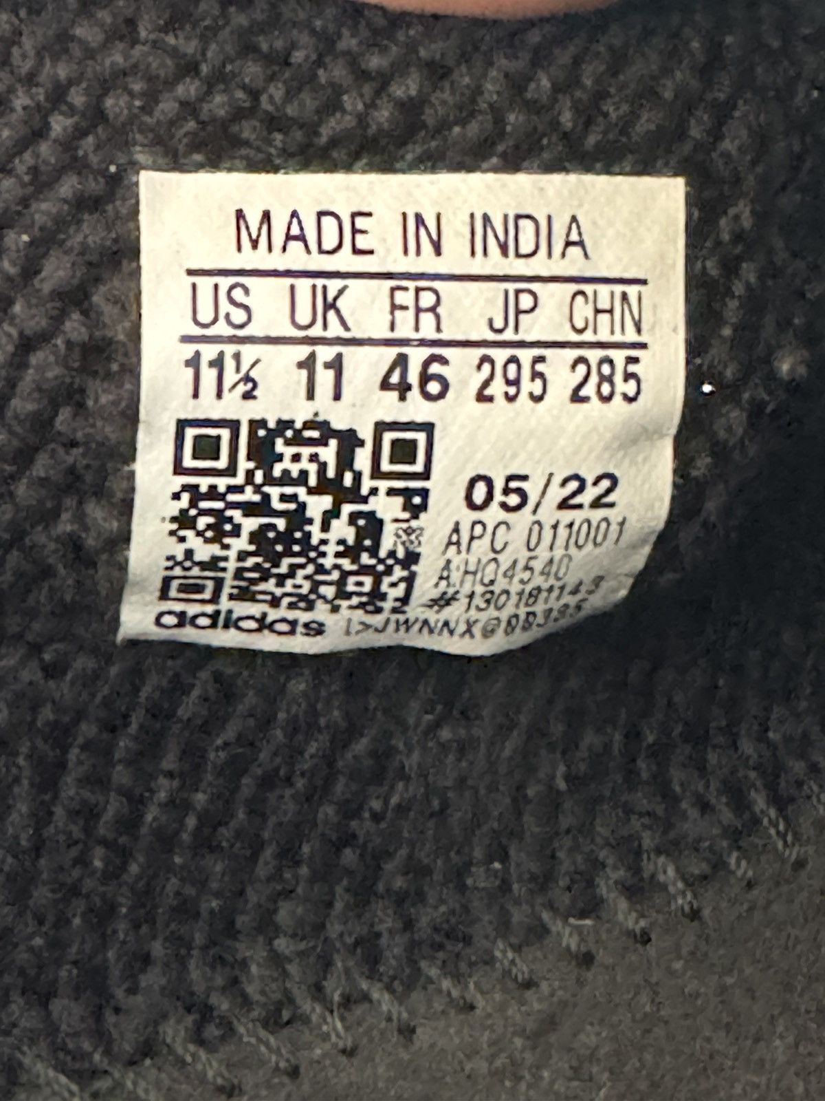 Yeezy Adidas Yeezy boost 350 V2 low onyx Size US 11.5 / EU 44-45 - 6 Thumbnail