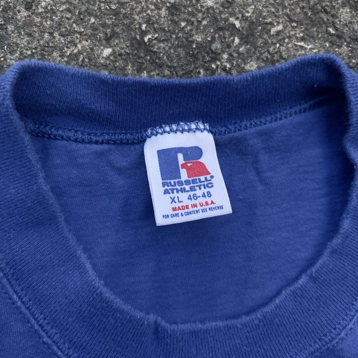 Russell Athletic × Vintage Vintage 90s Blank RUSSELL ATHLETIC Pro Cotton Pocket T Shirt Size US XL / EU 56 / 4 - 4 Thumbnail
