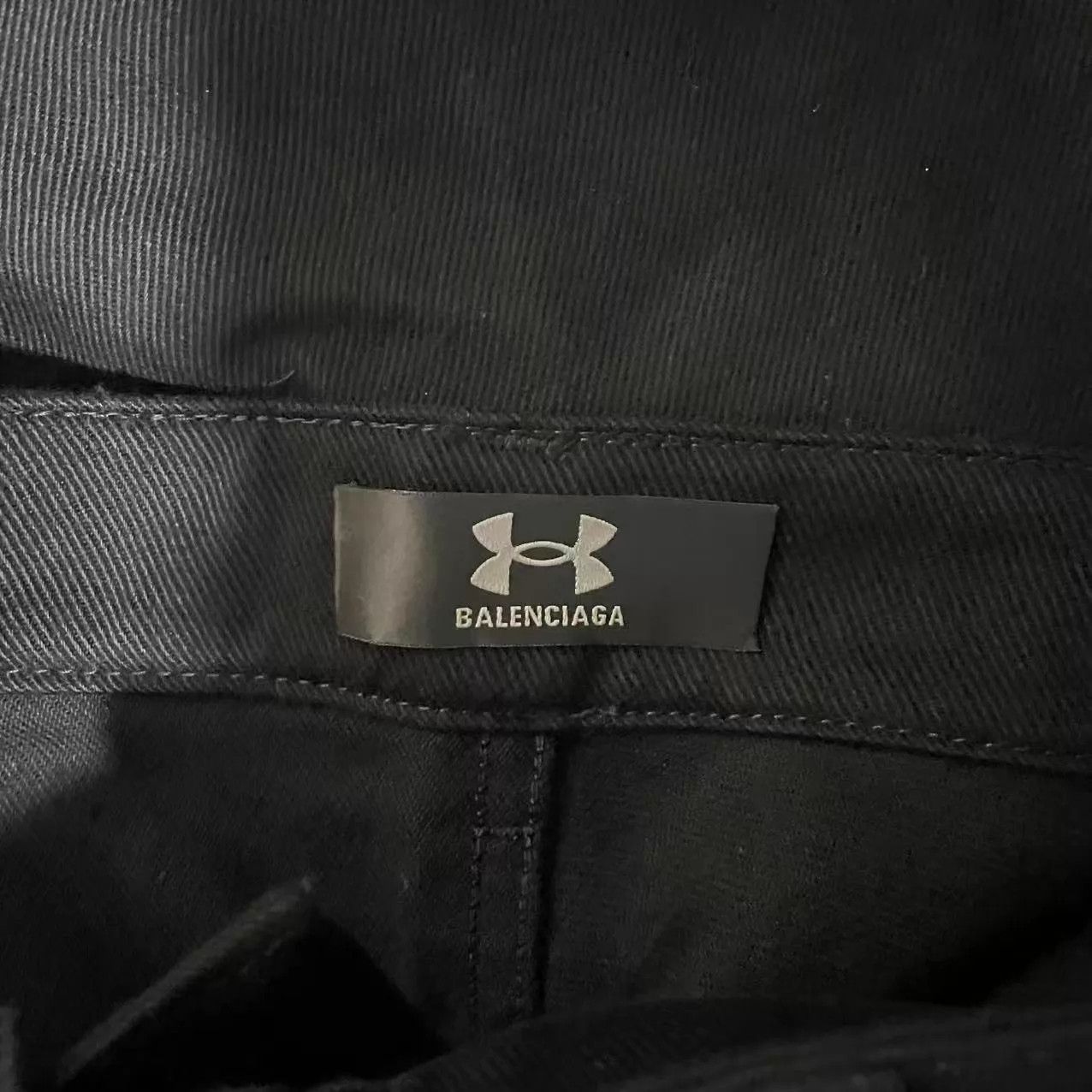 Balenciaga Balenciaga x Under Armour Black Baggy Jeans S (New) Size 26" / US 2 / IT 38 - 3 Thumbnail
