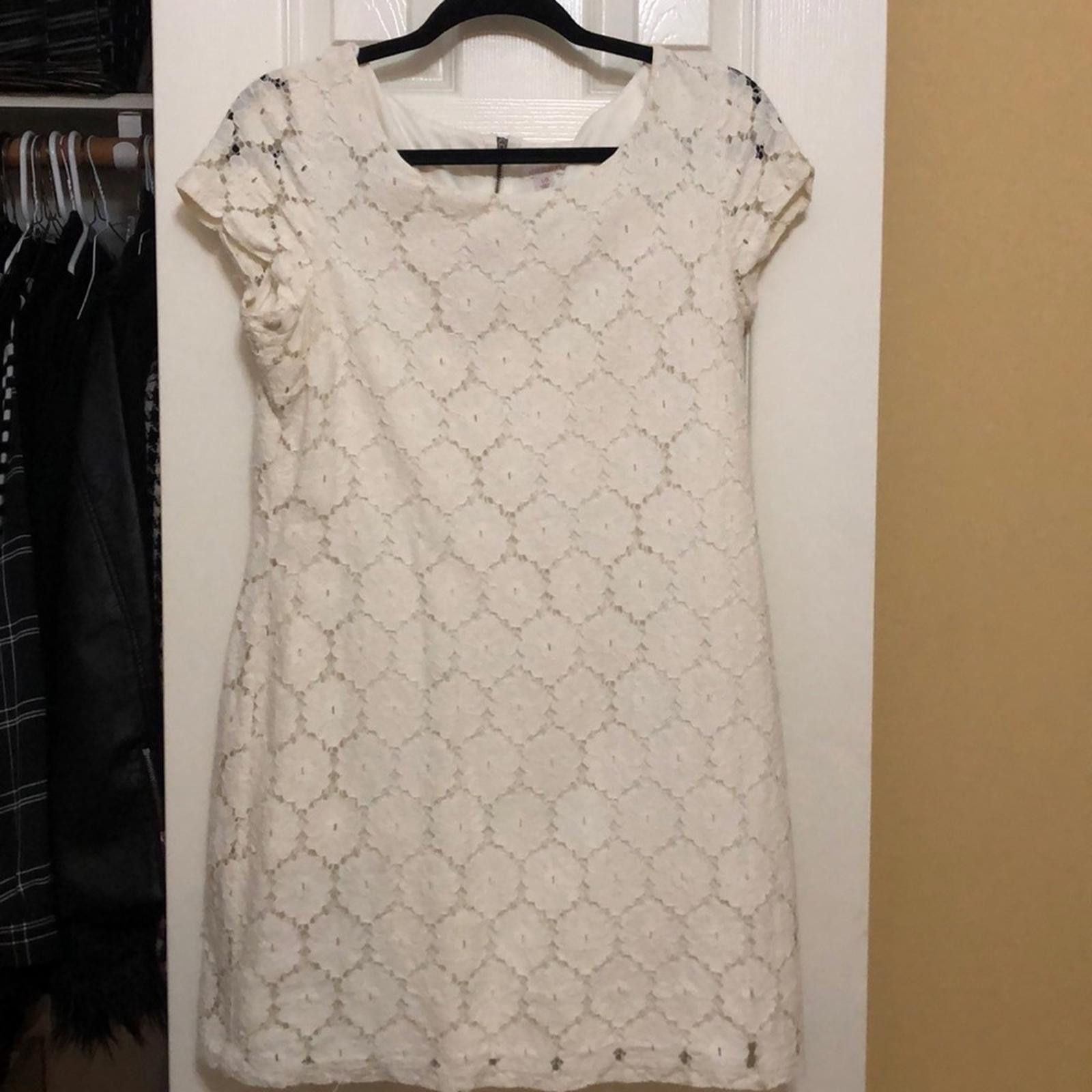 Target Basics White floral lace dress Size L / US 10 / IT 46 - 1 Thumbnail