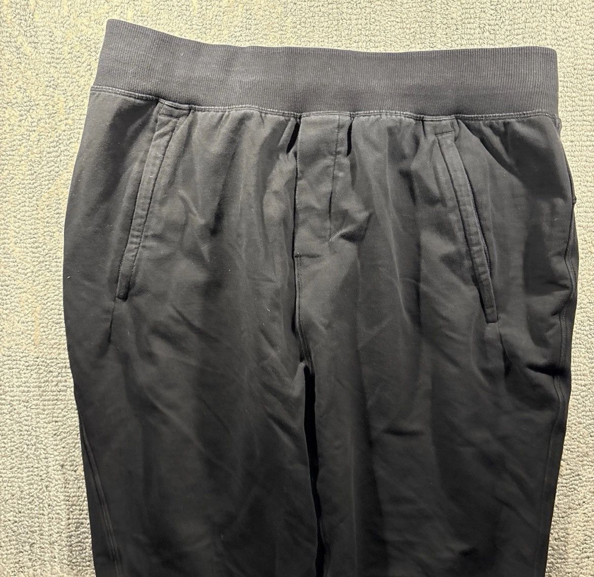 Lululemon Lululemon Men Pants XL ABC Jogger 30 Size US 30 / EU 46 - 1 Thumbnail