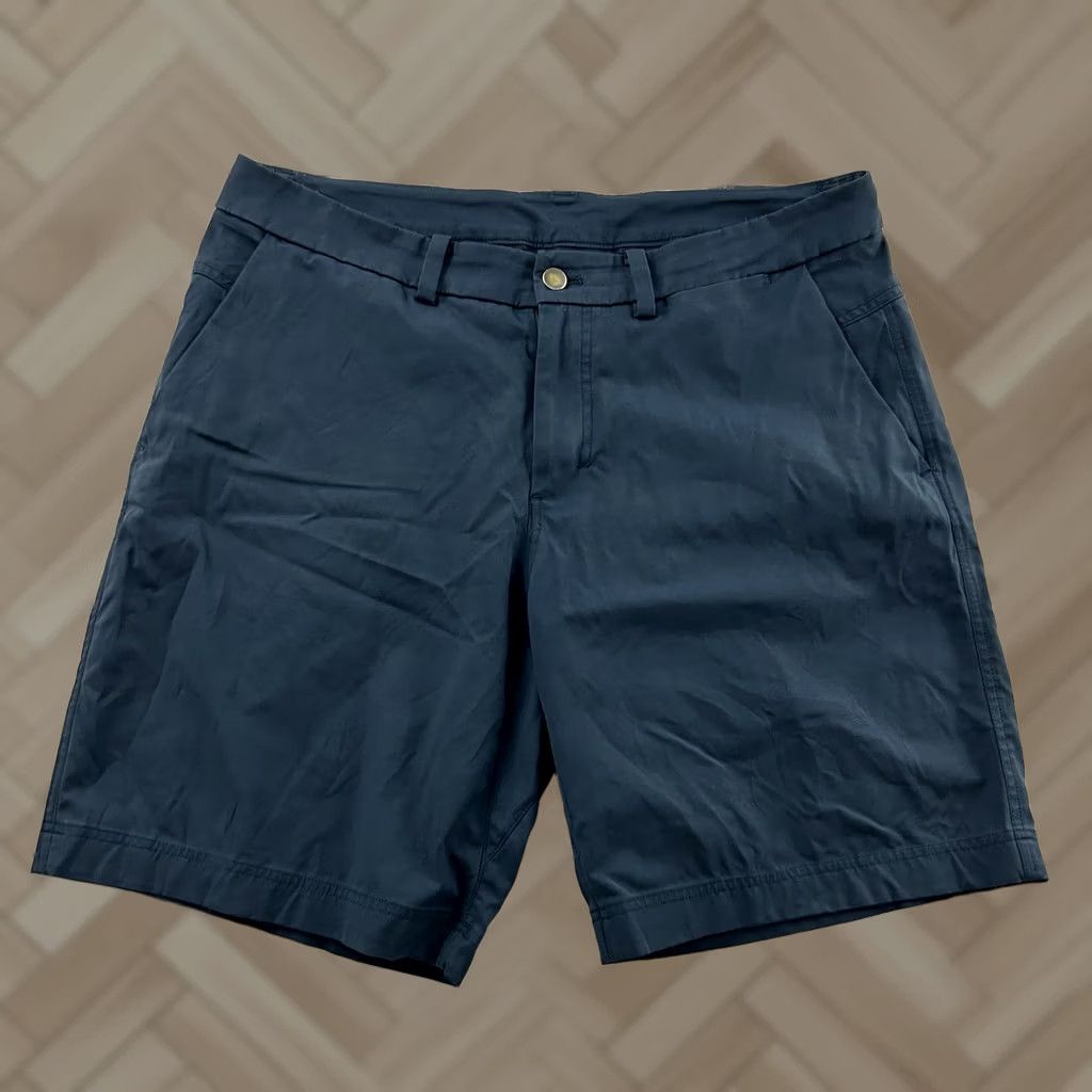 Lululemon Lululemon 9" Commission Shorts Men's 34 Blue Shirt Size US 34 / EU 50 - 1 Thumbnail