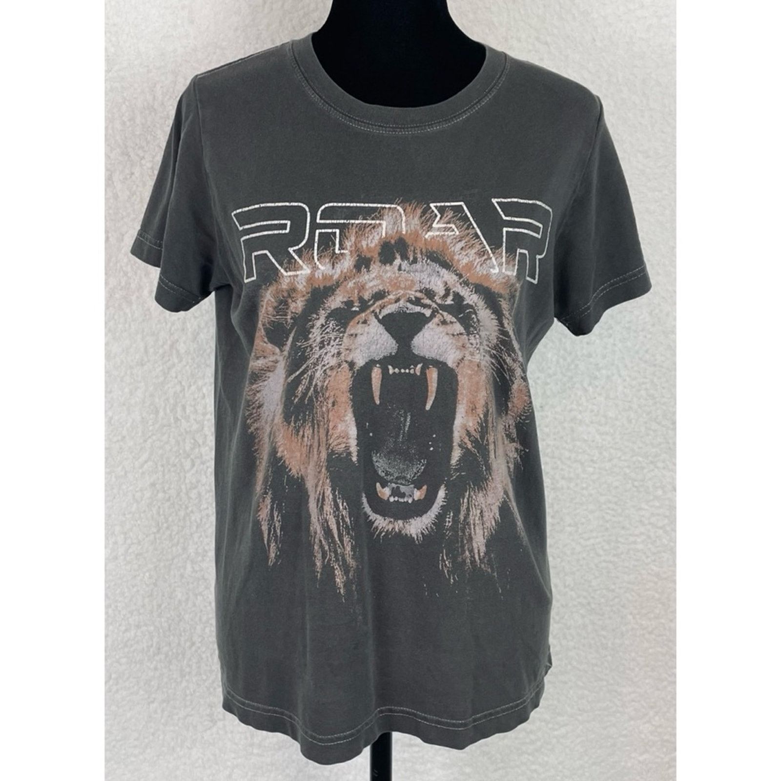 Topshop TOPSHOP • Grey Lion “Roar” Short Sleeve Graphic Tee Size S / US 4 / IT 40 - 10 Thumbnail