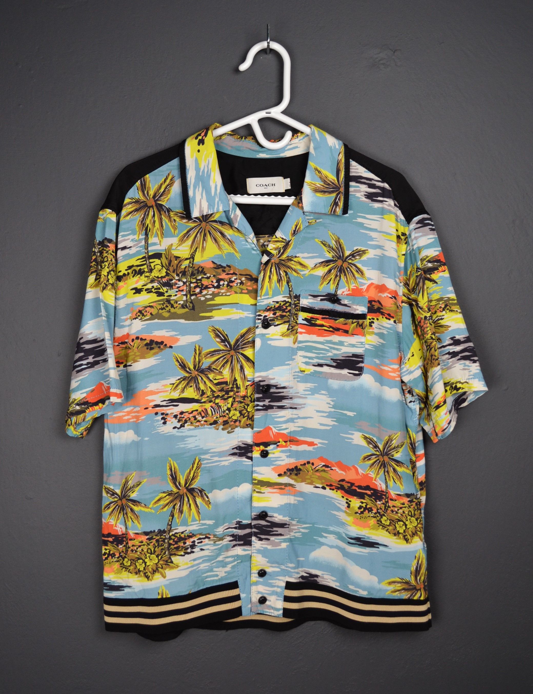 Coach Coach 1941 Hawaiian Print Varsity Bowling Shirt Size US XL / EU 56 / 4 - 2 Thumbnail