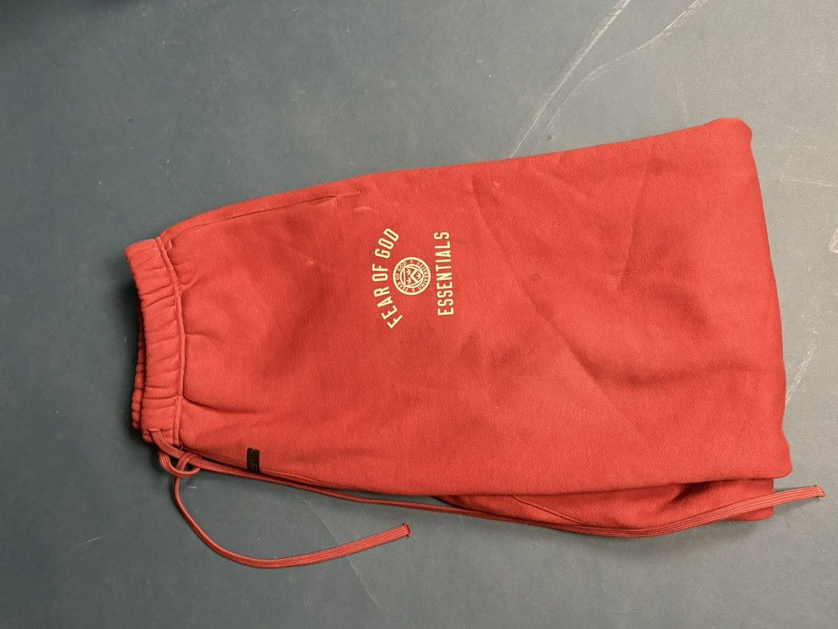 Essentials Essentials Straight Leg Sweatpants Size US 32 / EU 48 - 4 Thumbnail