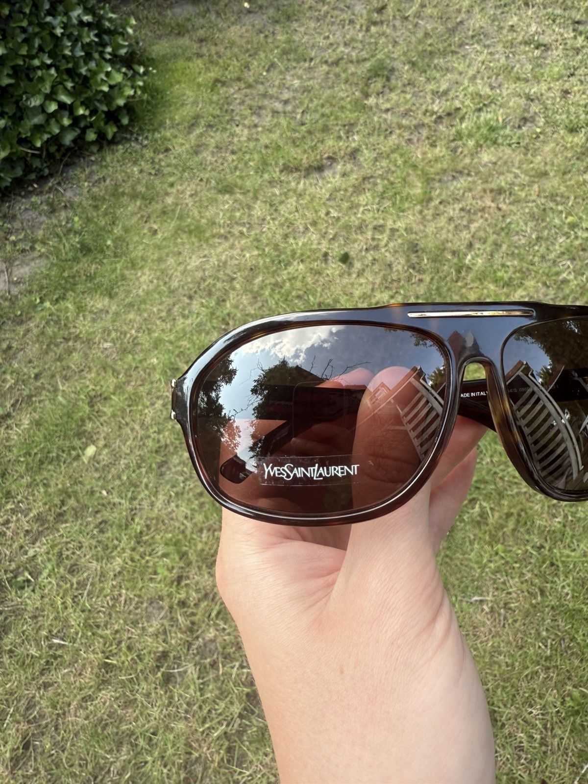 Yves Saint Laurent Yves Saint Laurent Sunglasses Size ONE SIZE - 2 Thumbnail