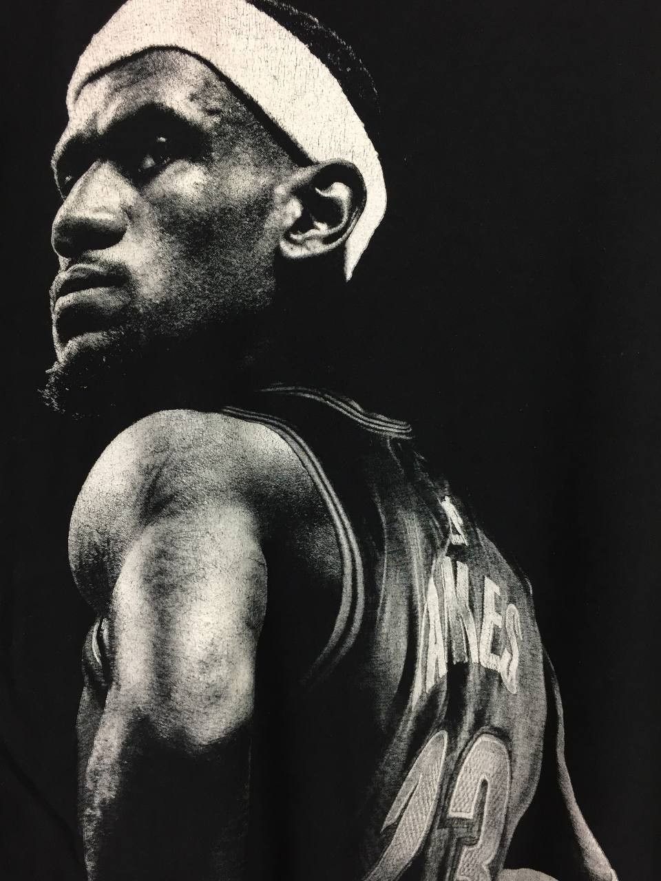 Adidas Adidas LeBron James Cleveland Cavaliers NBA Graphic Tee Size US XL / EU 56 / 4 - 4 Thumbnail