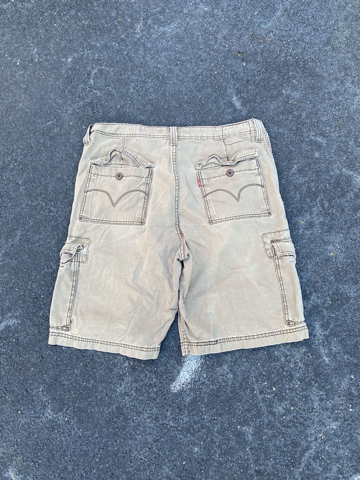 Levi's Crazy Vintage Baggy Y2K Levis Cargo Skate Faded Shorts USA Size US 38 / EU 54 - 2 Thumbnail