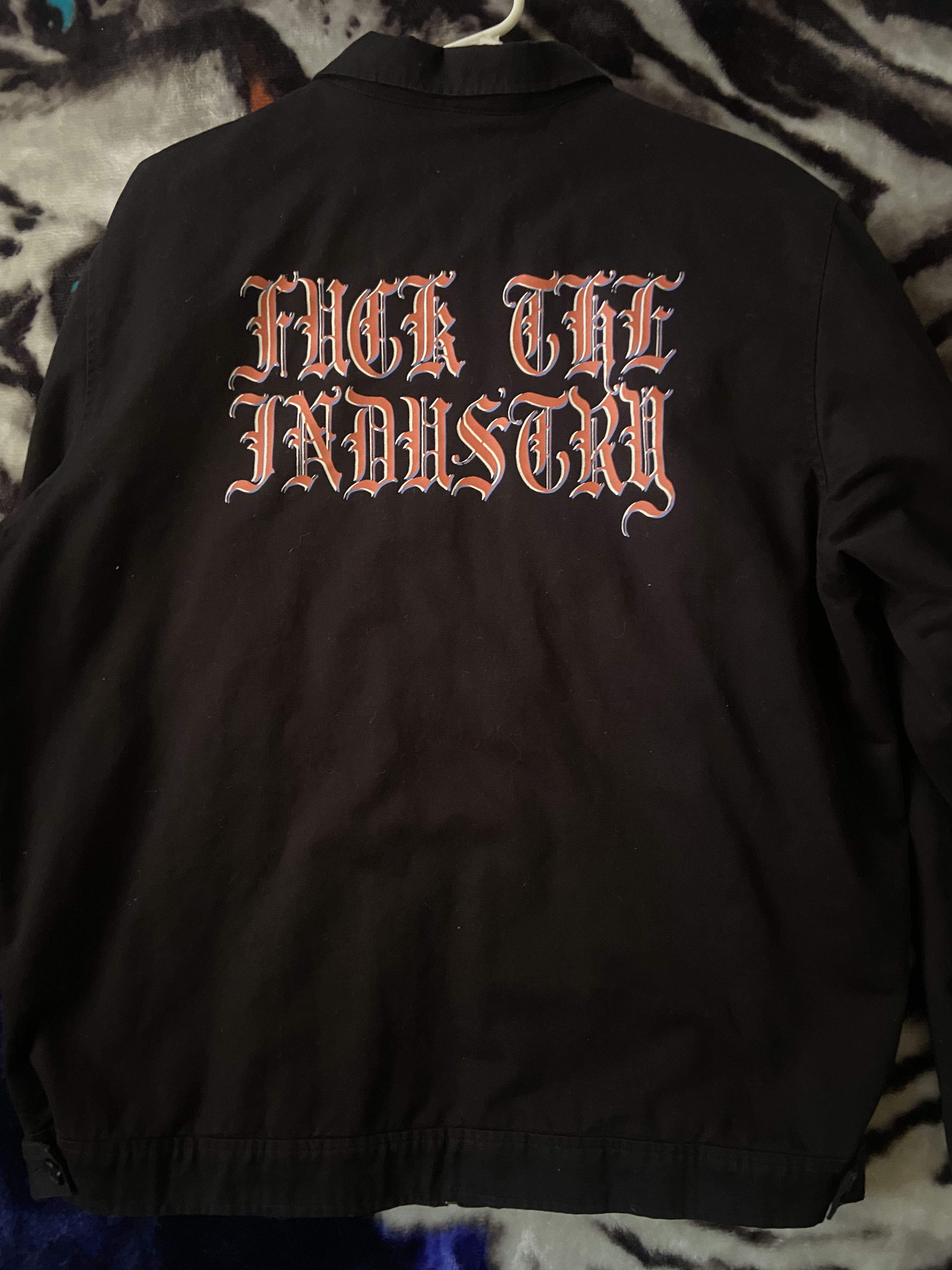 Fuck The Population fuck the industry Size US L / EU 52-54 / 3 - 1 Thumbnail
