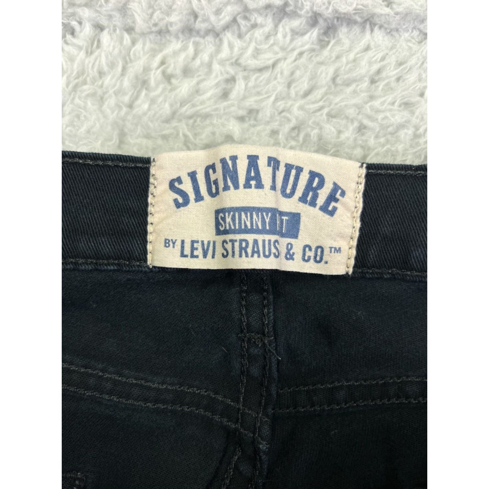 Levi's Levi's Jeans Womens 30 Black Denim Skinny Fit Low Rise Cotton Blend 28x29 Size 30" / US 8 / IT 44 - 6 Thumbnail