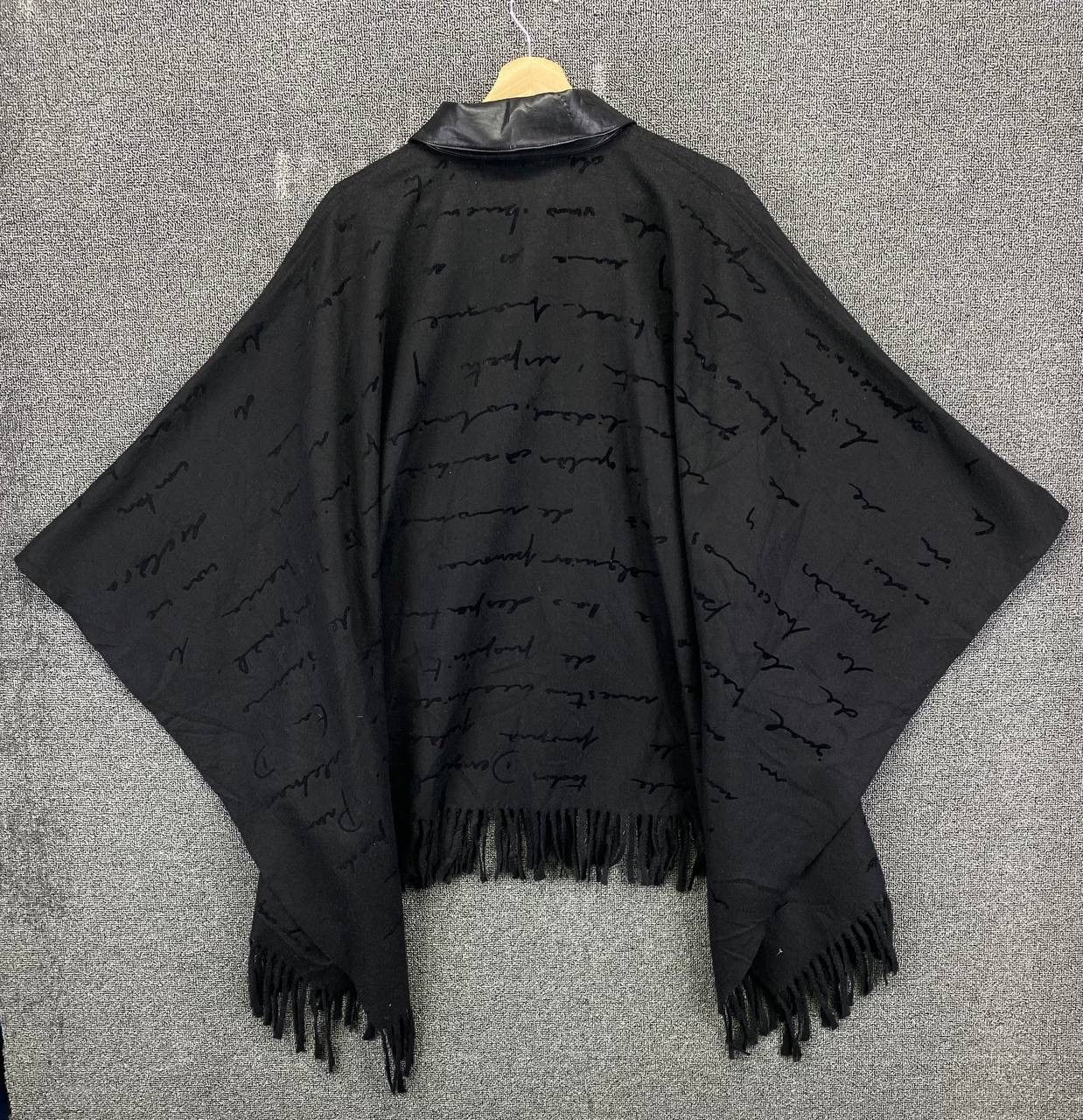 Desigual Vintage Desigual Black Poncho Size ONE SIZE - 11 Thumbnail