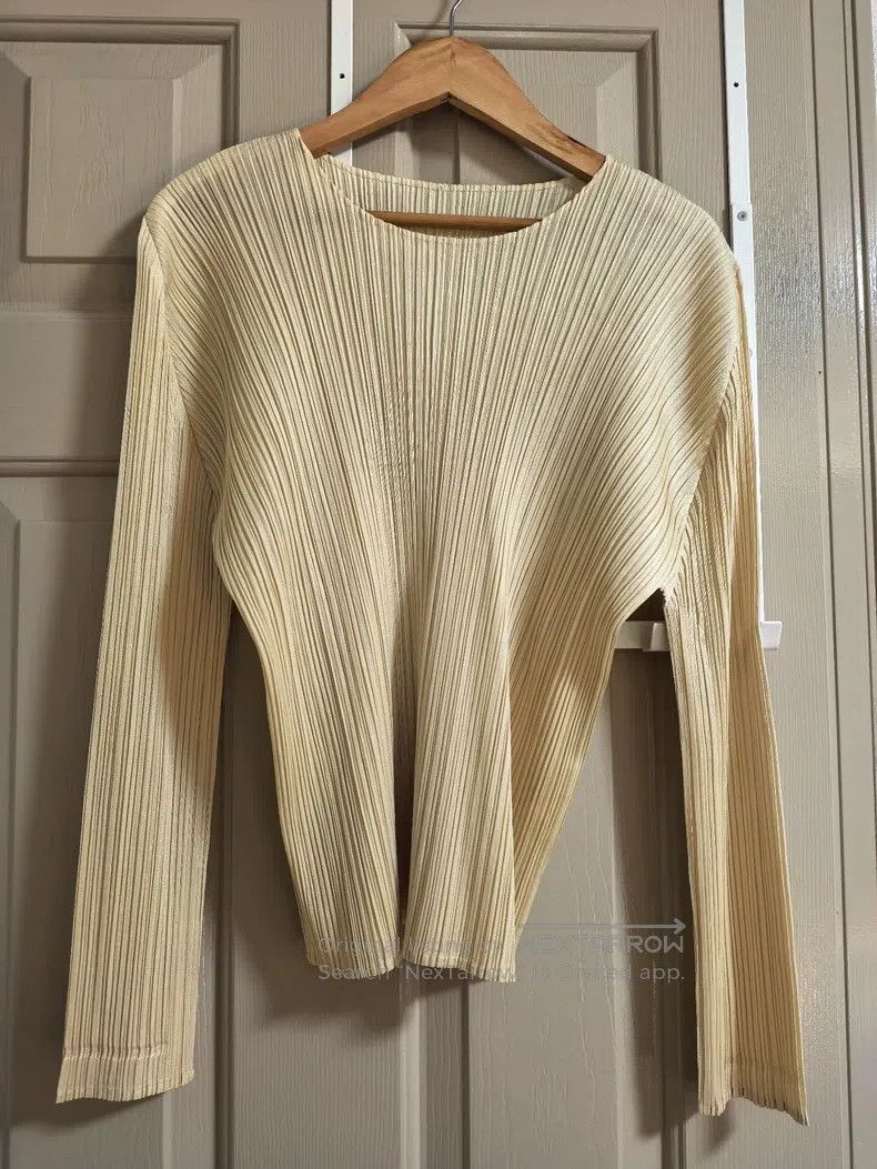 Issey Miyake Issey Miyake Beige Crew Neck Shirt Size M / US 6-8 / IT 42-44 - 1 Thumbnail
