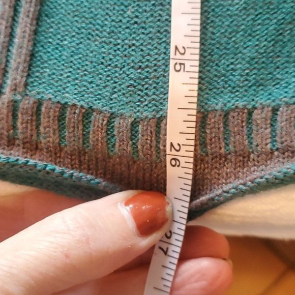 Eddie Bauer Eddie Bauer Long Slv Teal Sweater with Cable Knit Trim Sz. S Size S / US 4 / IT 40 - 11 Thumbnail