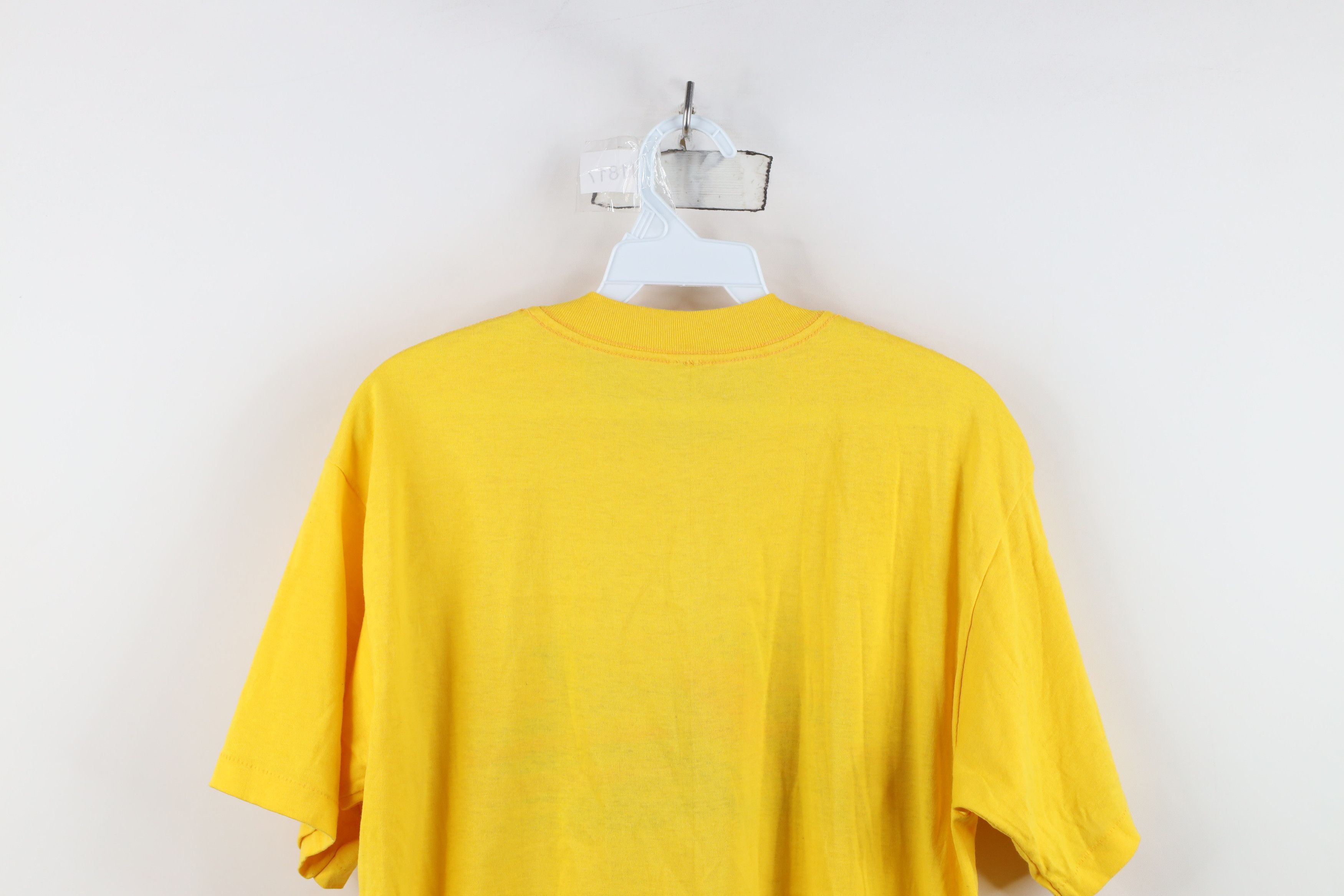 Vintage Vintage 70s Streetwear Beach Sunset Bird T-Shirt Yellow USA Size US M / EU 48-50 / 2 - 13 Thumbnail