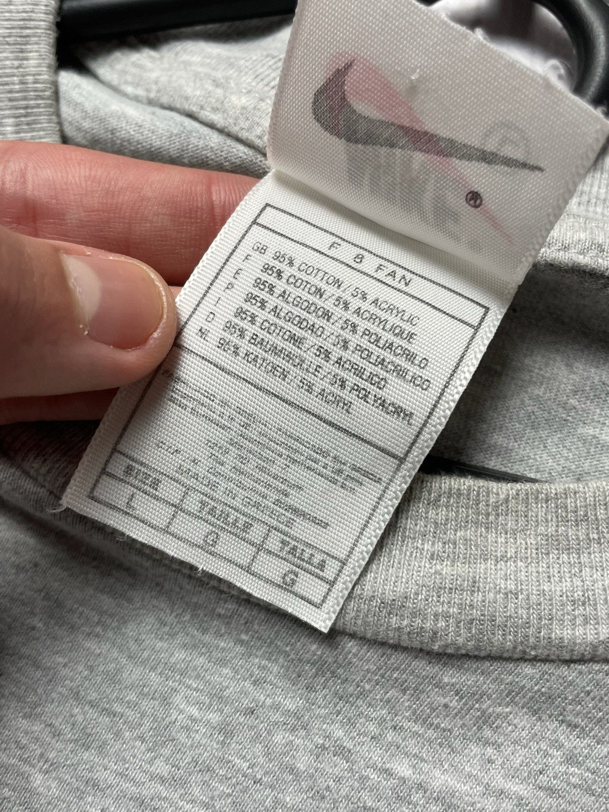 Nike × Vintage Vintage Nike Le tour De France size L logo rare size L 1998 Size US L / EU 52-54 / 3 - 6 Thumbnail