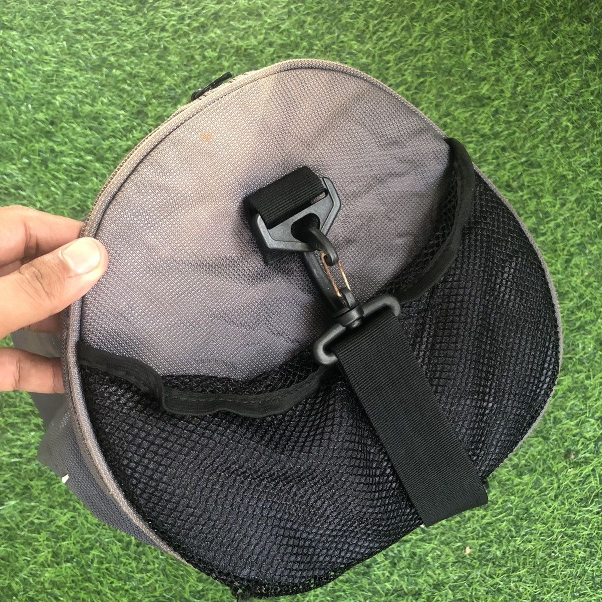 Nike × Vintage Vintage 00’s duffle bag Nike Size ONE SIZE - 6 Thumbnail