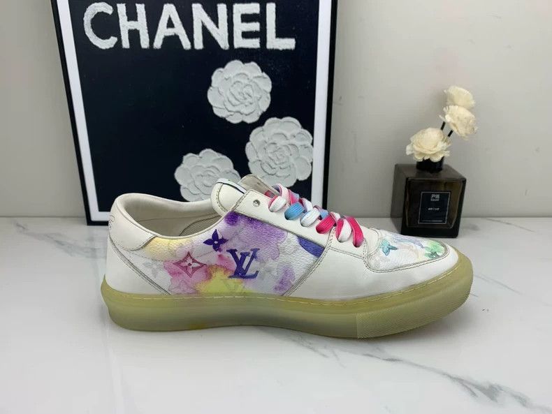 Louis Vuitton Louis Vuitton Louis Vuitton Ollie Watercolor Sneakers Size Size US 8 / EU 41 - 4 Thumbnail