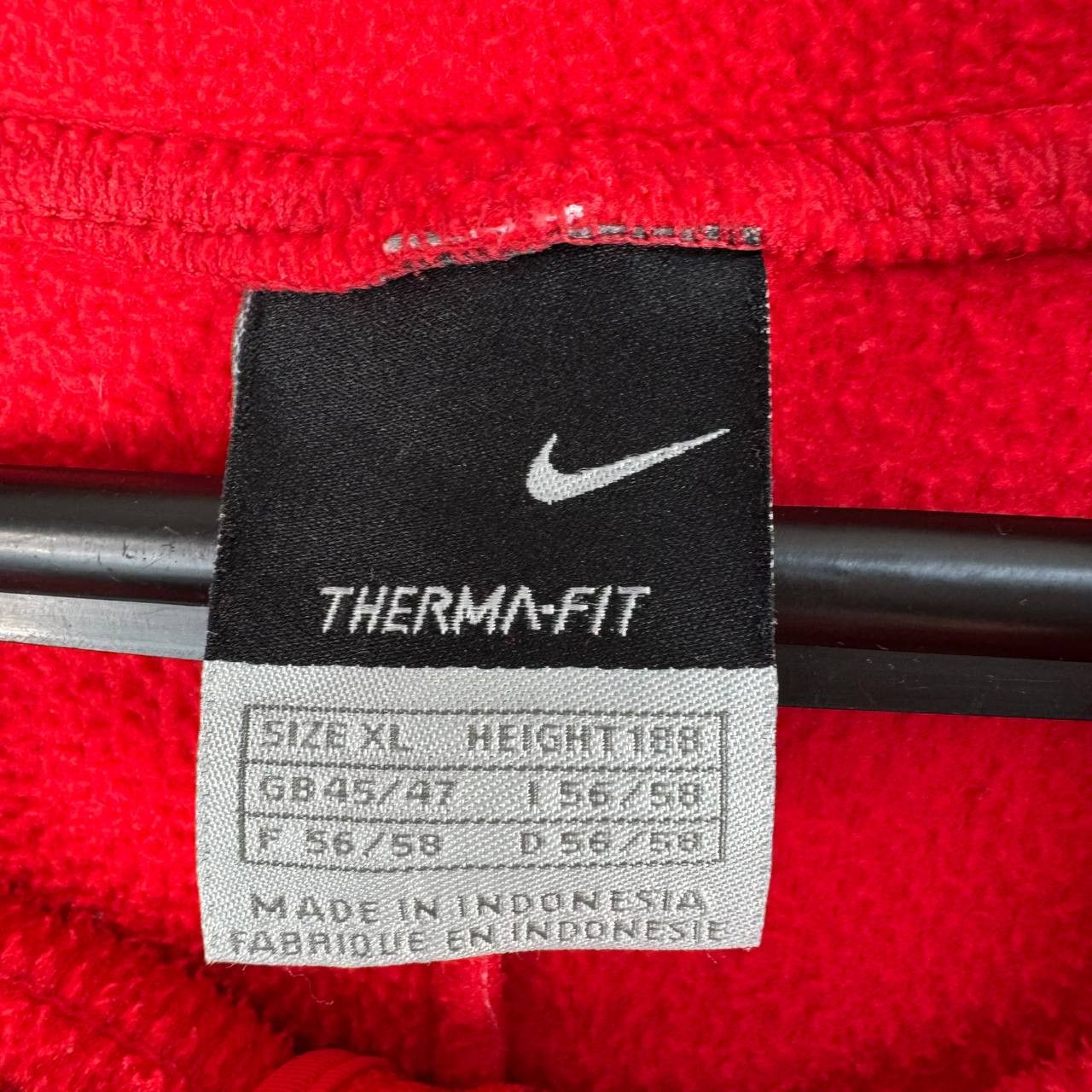 Nike Vintage Nike Therma-FIT Quarter Zip Fleece Pullover Red XL Size US XL / EU 56 / 4 - 3 Thumbnail