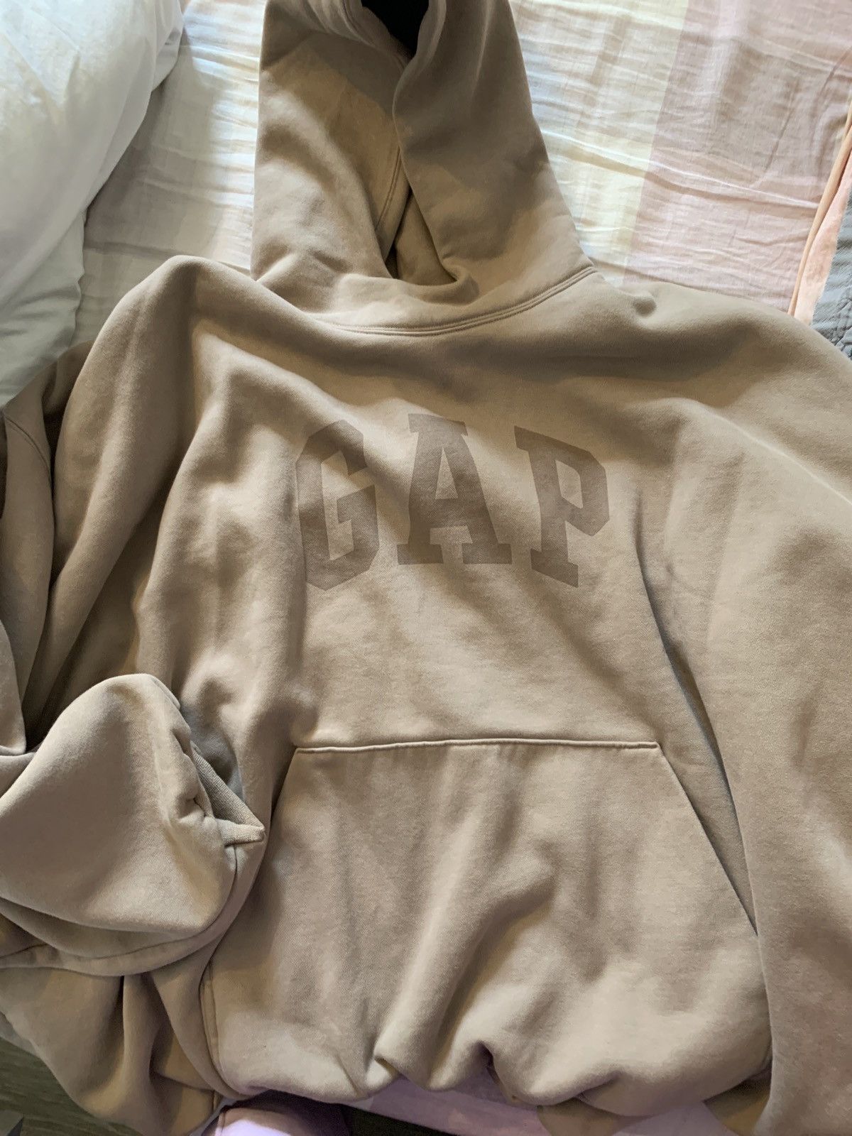Balenciaga × Gap × Yeezy Yeezy Gap Balenciaga Hoodie Beige Size US XL / EU 56 / 4 - 1 Thumbnail