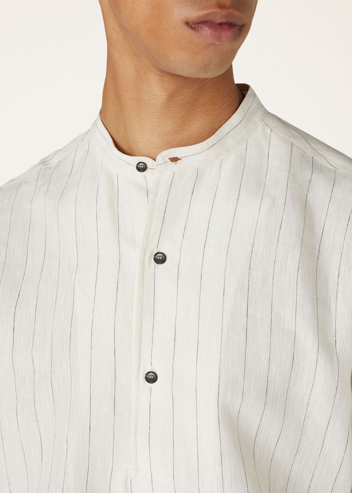 Loro Piana o1srvl11e0325 FAO0352 Collarless Shirt in White Size US L / EU 52-54 / 3 - 6 Thumbnail