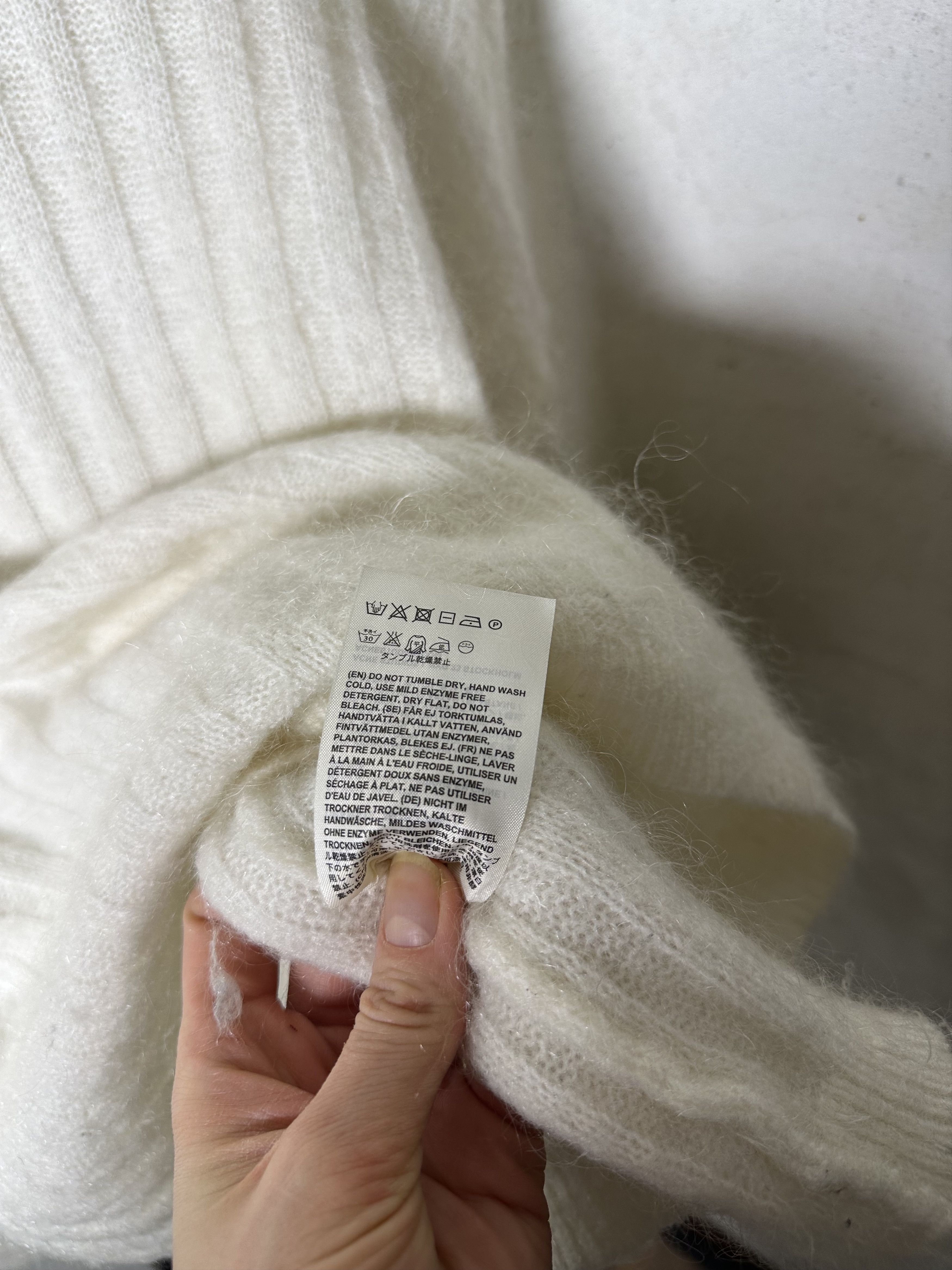 Acne Studios Acne Studios Dramatic Moh Ribbed Knitted Sweater Size M / US 6-8 / IT 42-44 - 4 Thumbnail