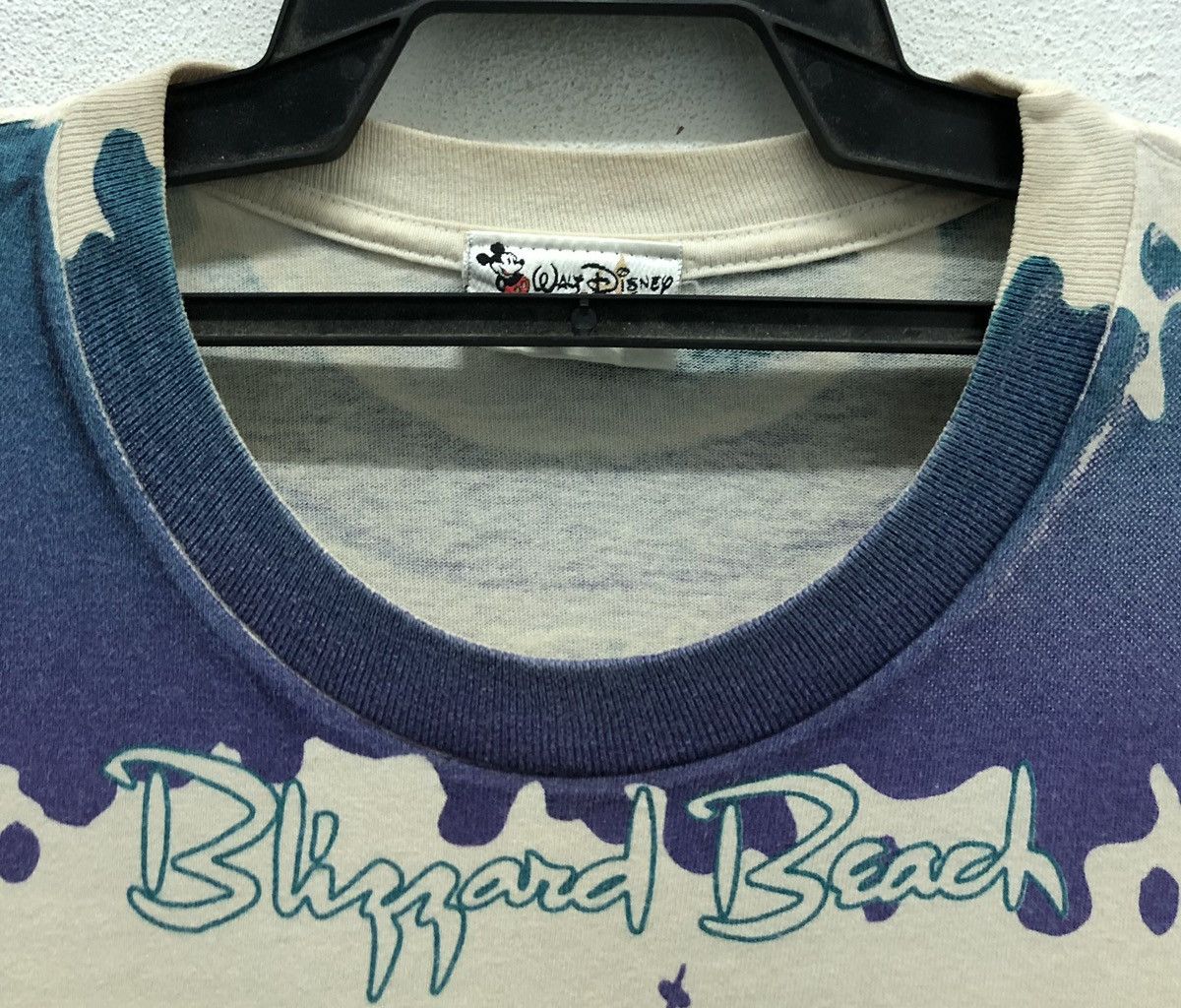 Disney Vintage Walt Disney World Blizzard Beach Made In Usa T-Shirt Size US L / EU 52-54 / 3 - 4 Thumbnail