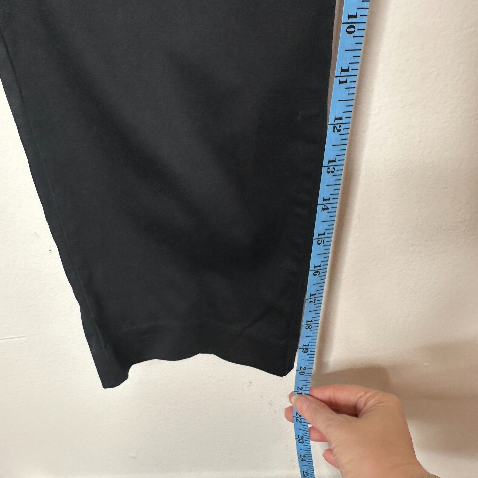 Loft Loft Petite Black Capri Trouser Front Slash Pockets 6P Size 28" / US 6 / IT 42 - 7 Thumbnail